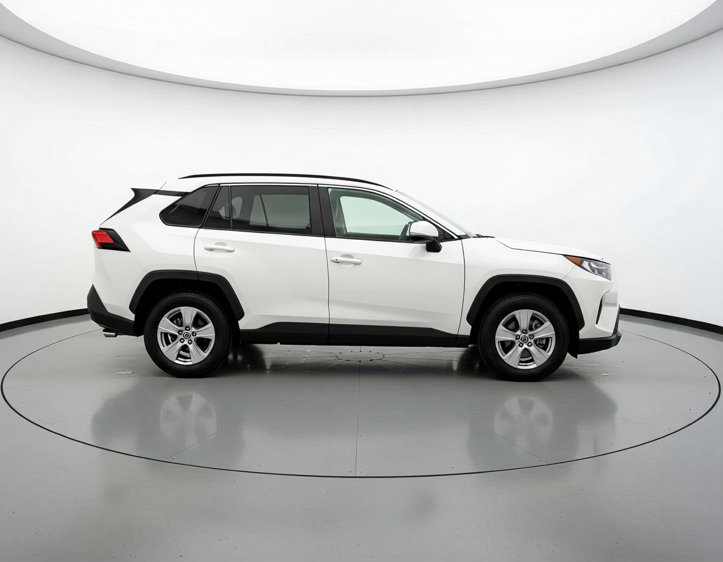 Thumbnail: 2025 Toyota RAV4 - 8