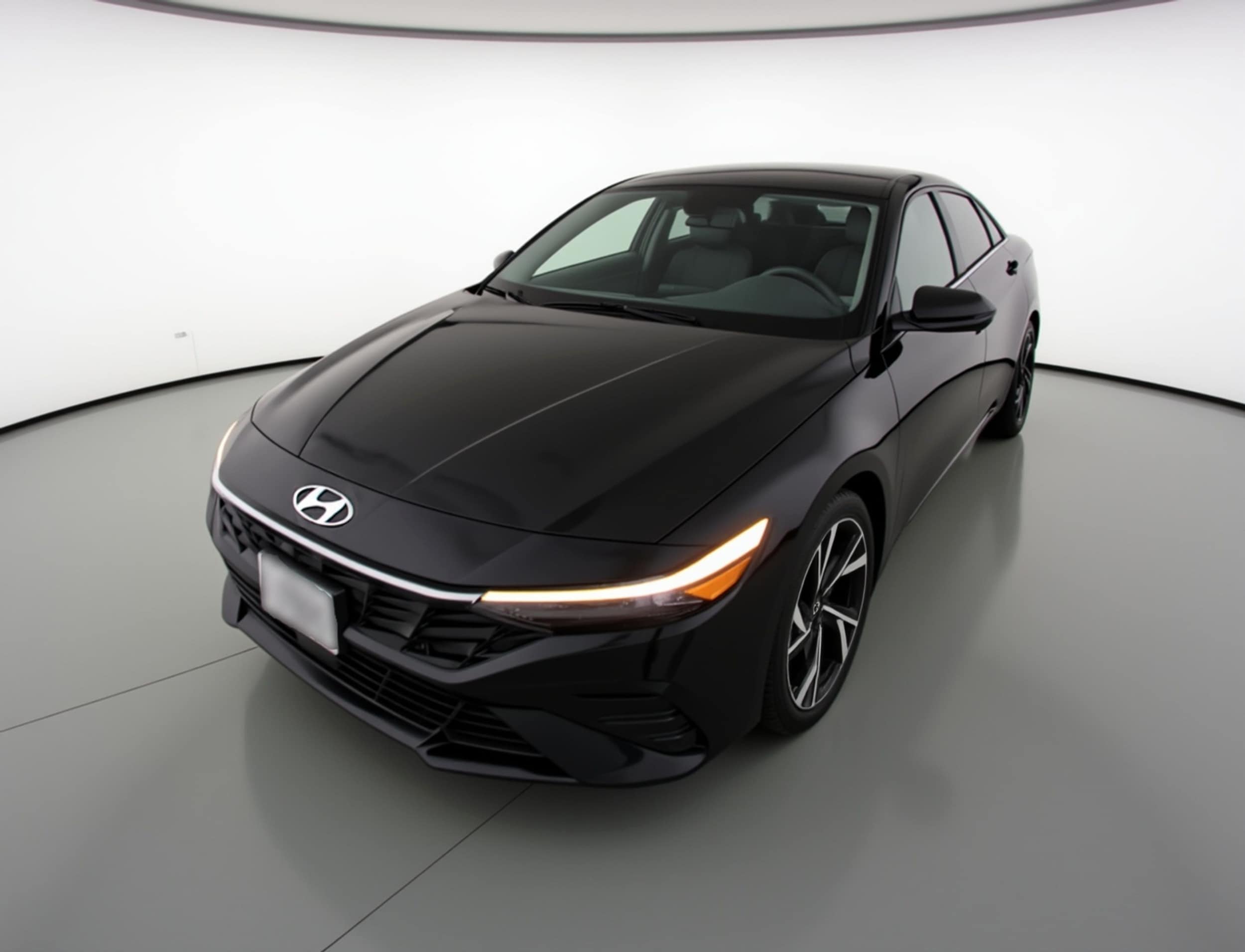 Thumbnail: 2025 Hyundai Elantra - 3