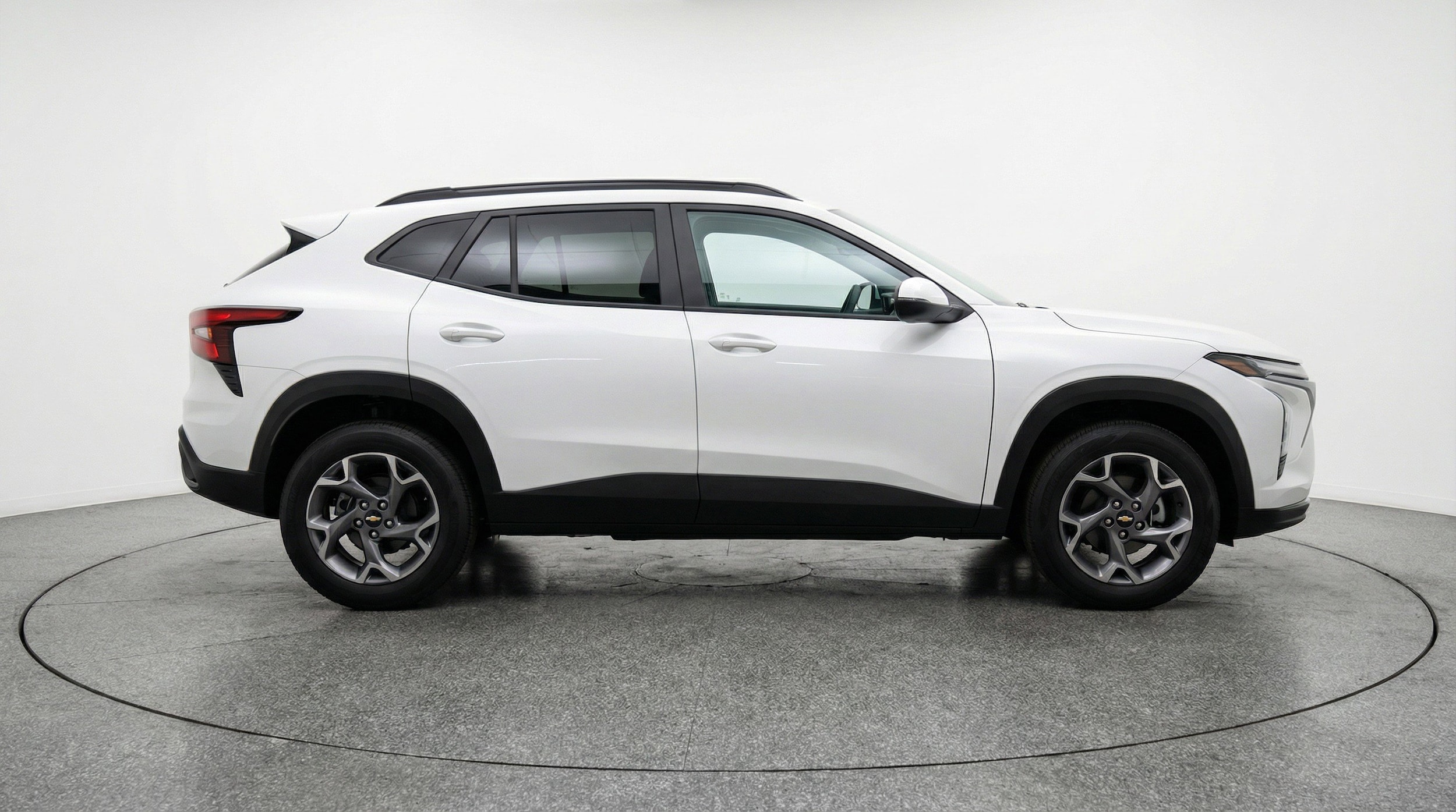 Thumbnail: 2025 Chevrolet Trax - 11