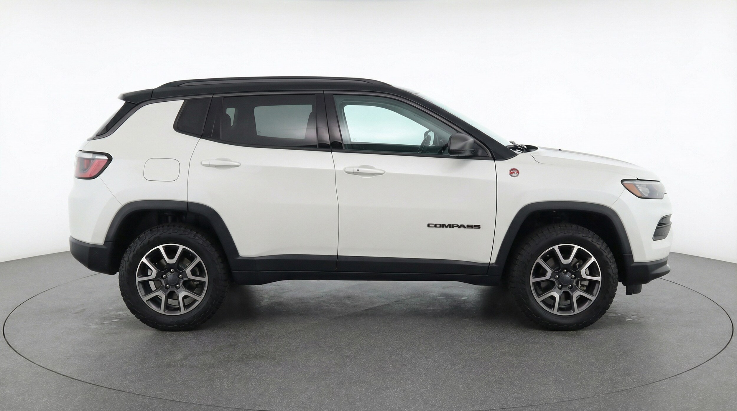 Thumbnail: 2025 Jeep Compass - 8