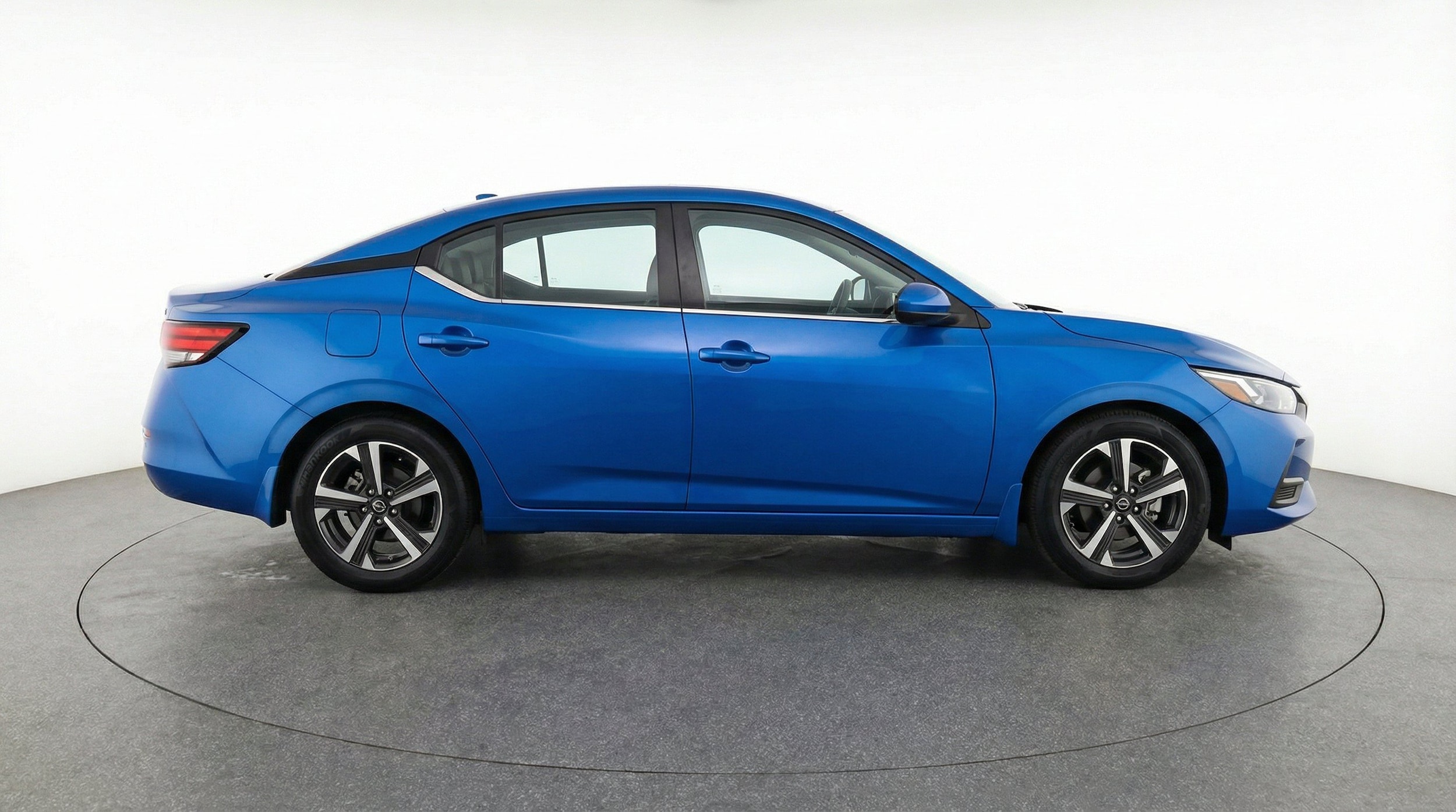 Thumbnail: 2025 Nissan Sentra - 11