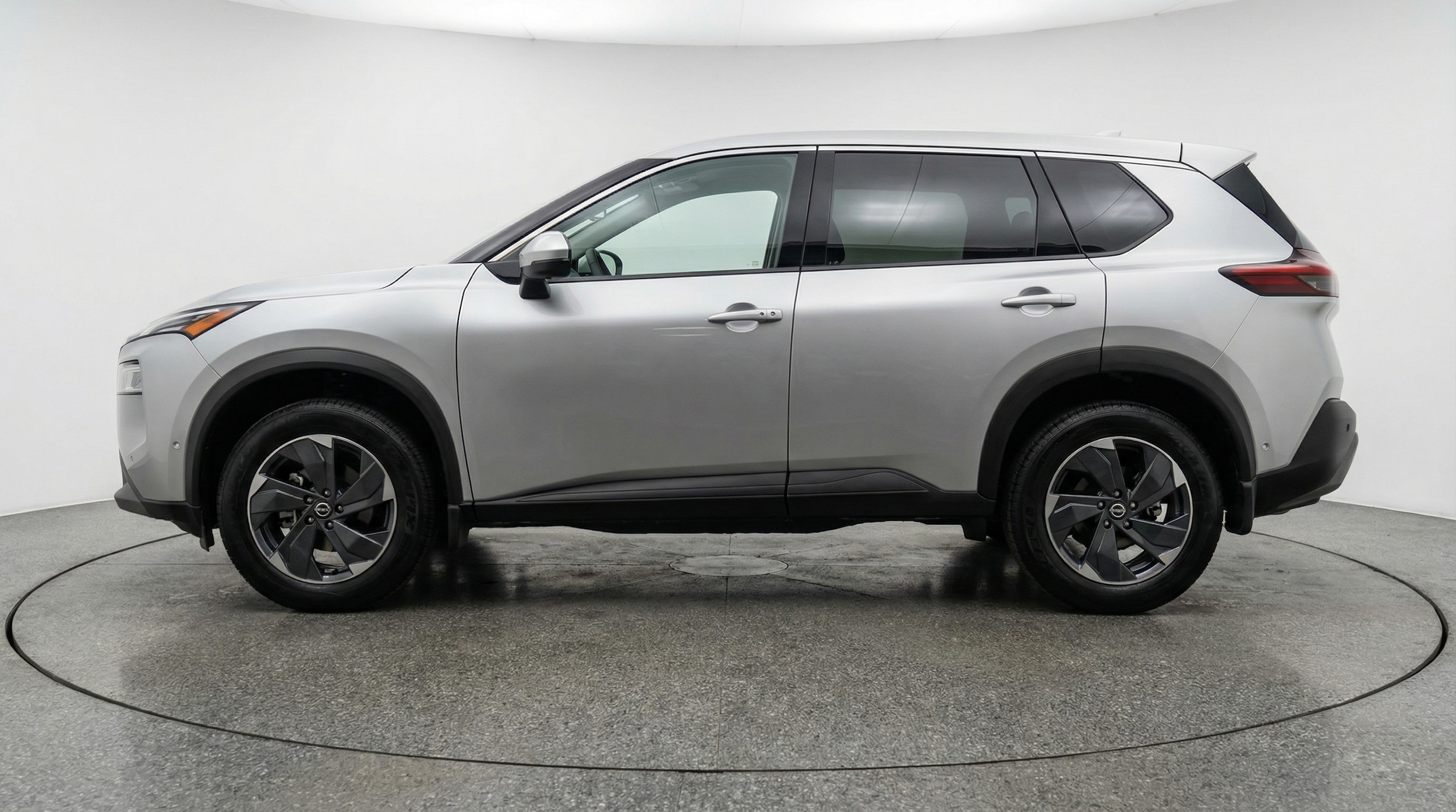 Thumbnail: 2025 Nissan Rogue - 4