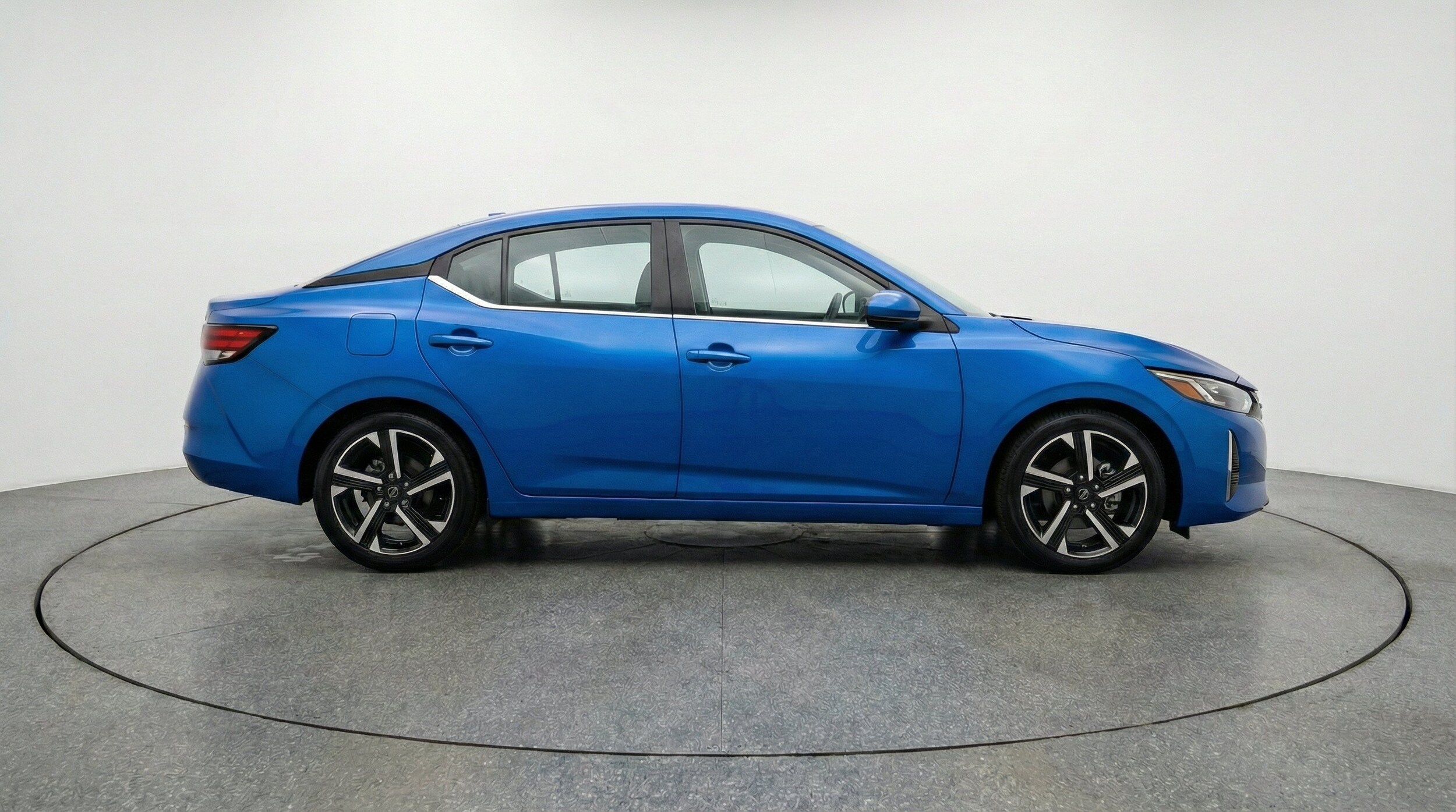Thumbnail: 2025 Nissan Sentra - 11