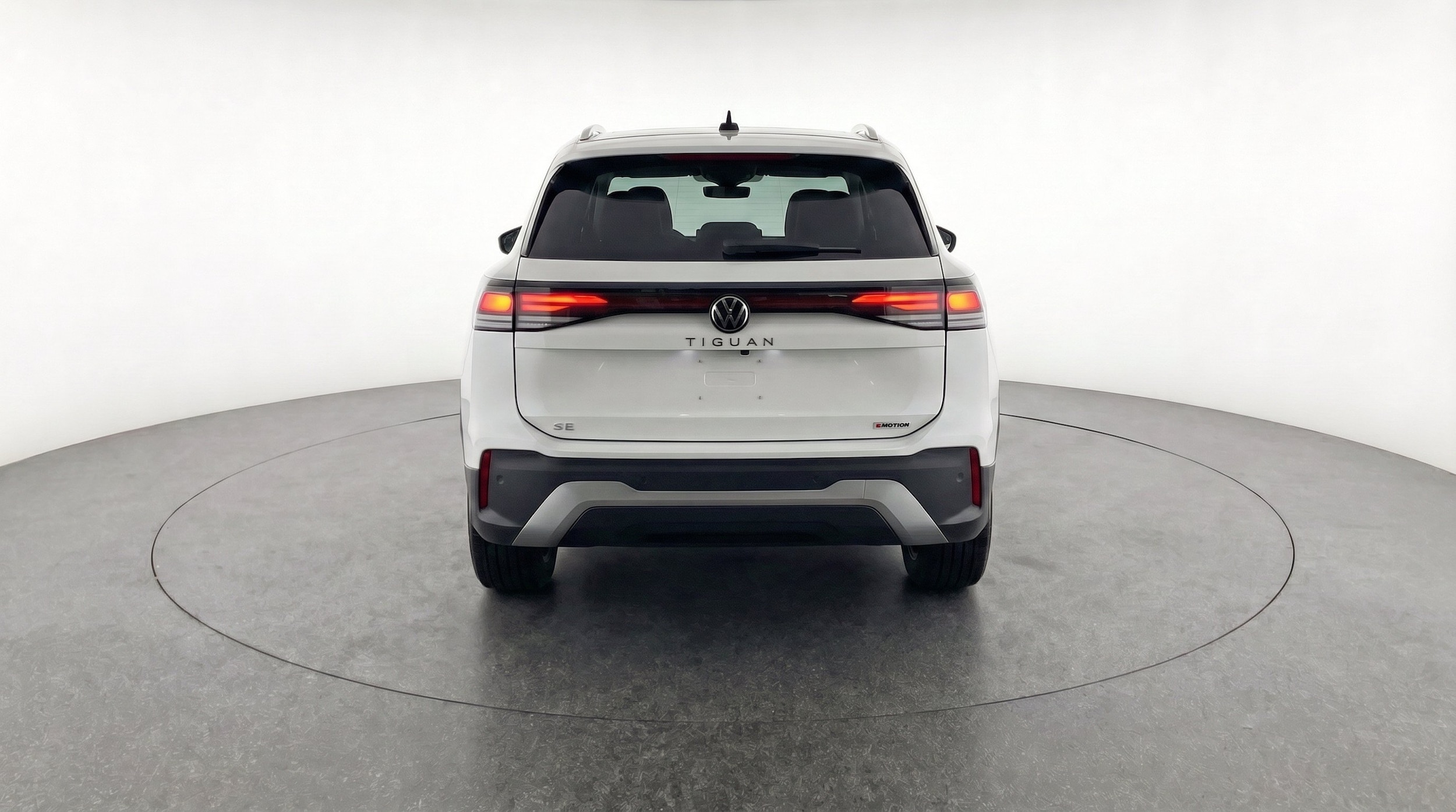 Thumbnail: 2026 Volkswagen Tiguan - 7