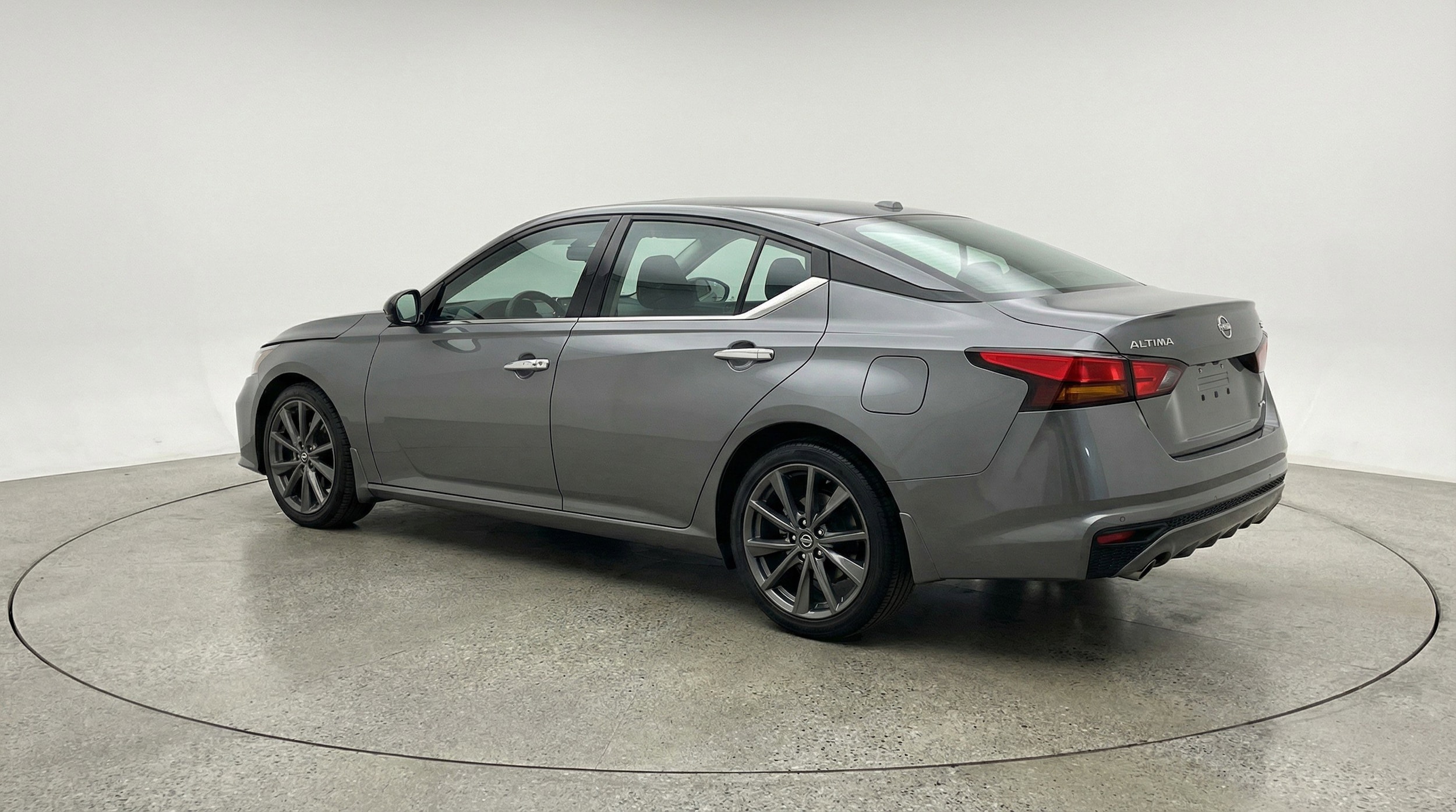 Thumbnail: 2025 Nissan Altima - 6