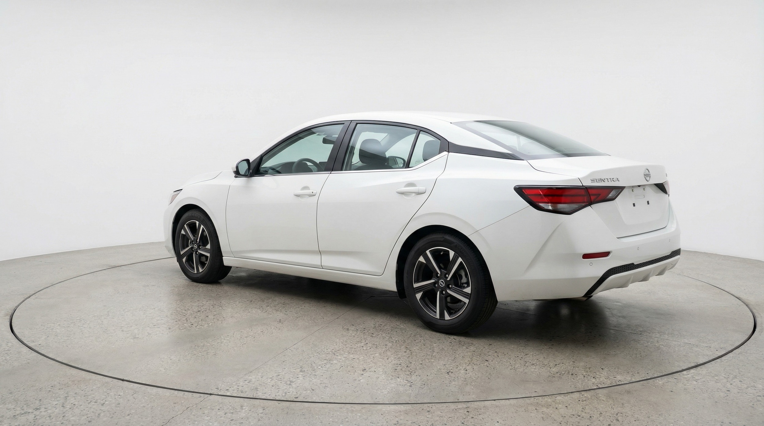Thumbnail: 2025 Nissan Sentra - 5