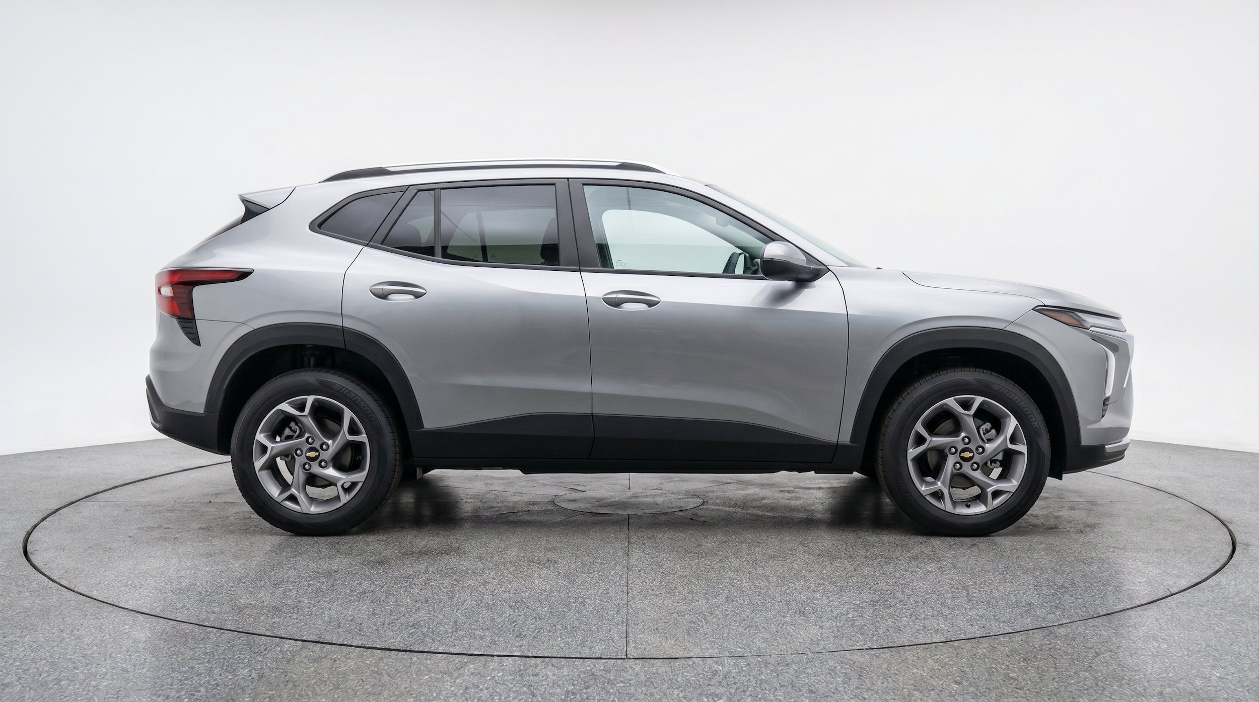Thumbnail: 2025 Chevrolet Trax - 11