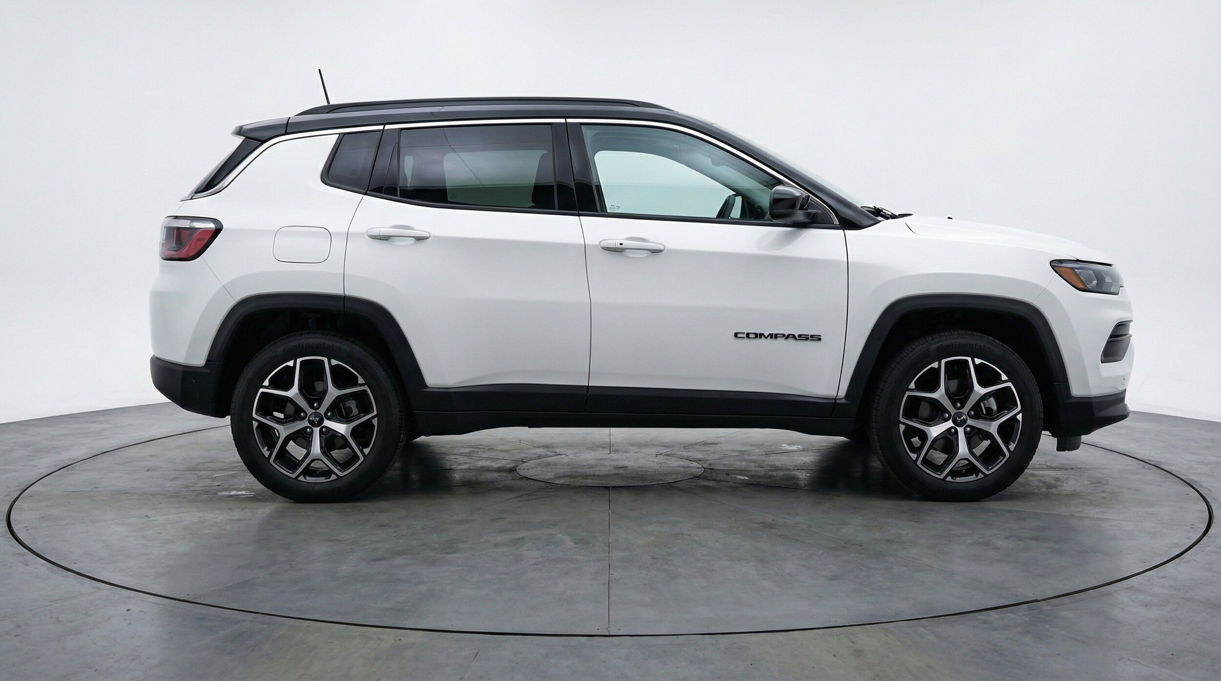 Thumbnail: 2025 Jeep Compass - 11