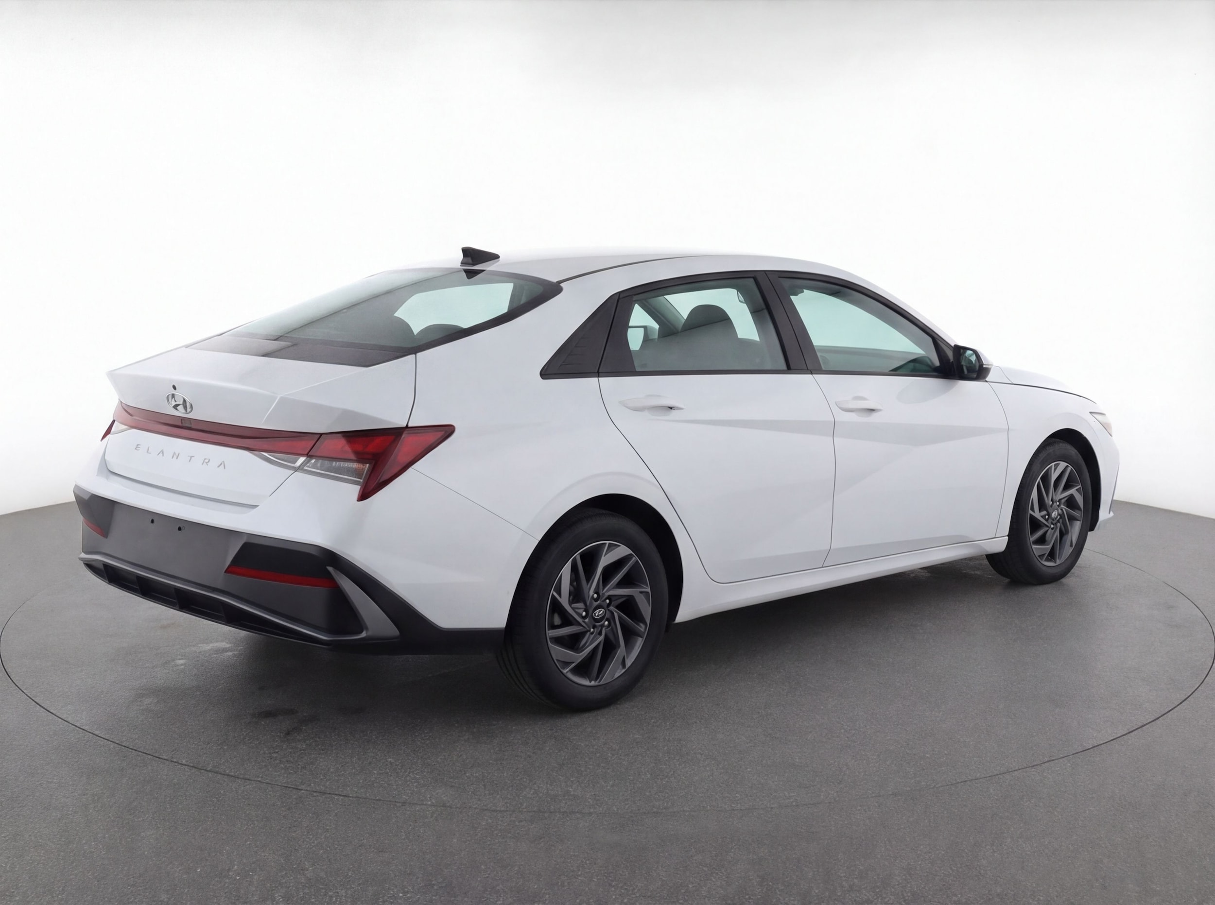 Thumbnail: 2024 Hyundai Elantra - 7