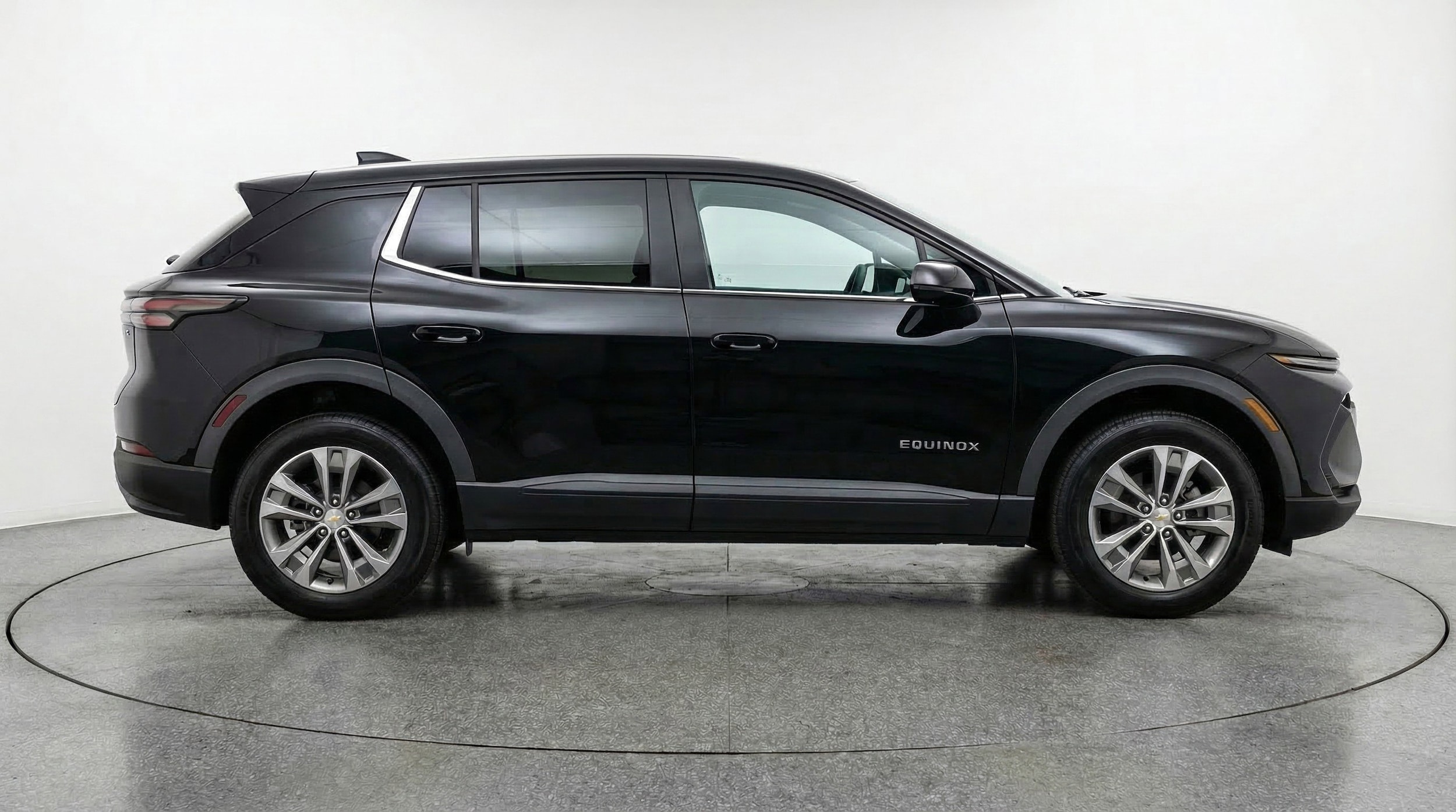 Thumbnail: 2025 Chevrolet Equinox - 11