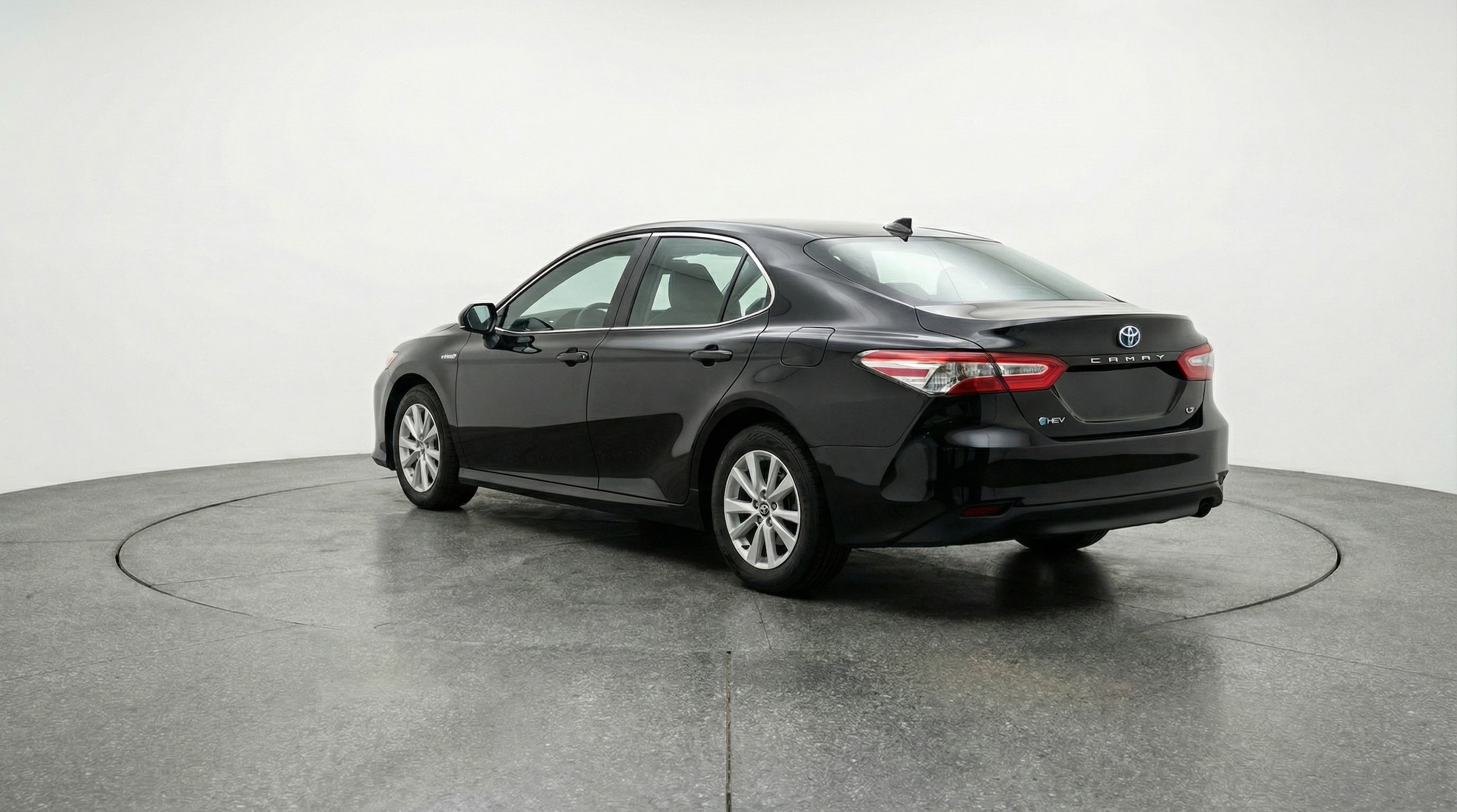 Thumbnail: 2025 Toyota Camry - 5