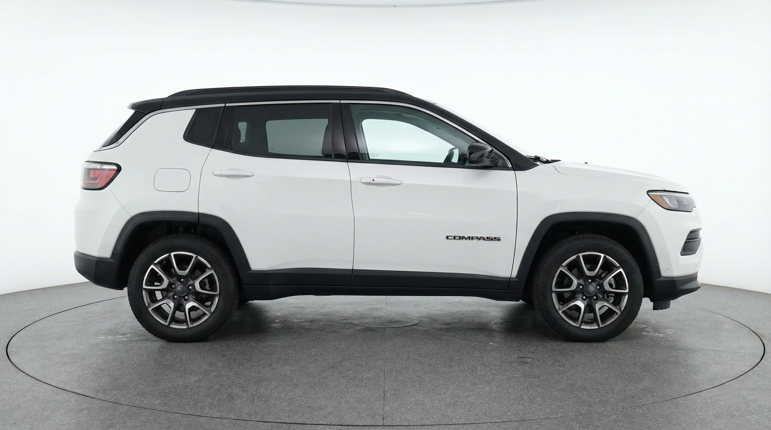 Thumbnail: 2025 Jeep Compass - 8
