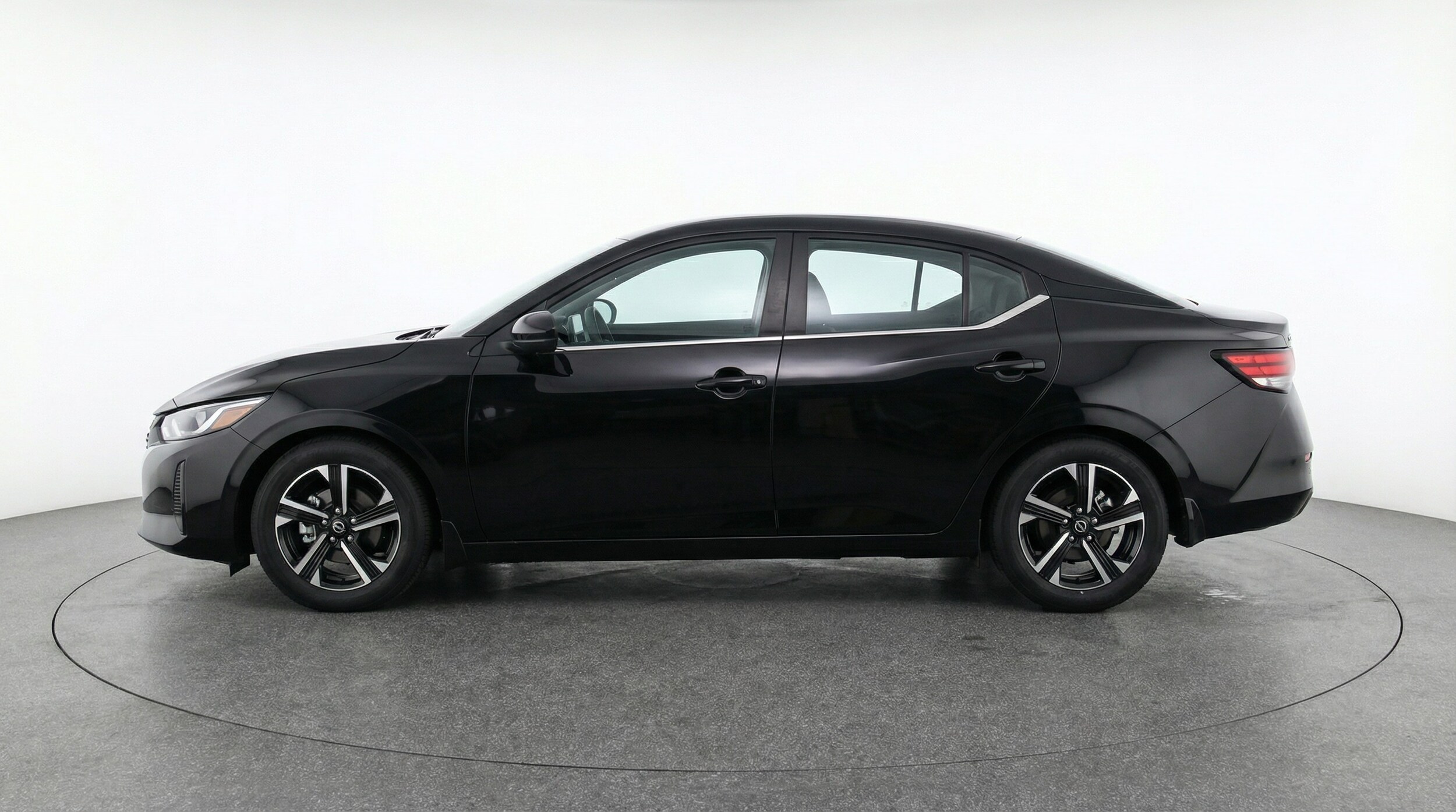 Thumbnail: 2025 Nissan Sentra - 4