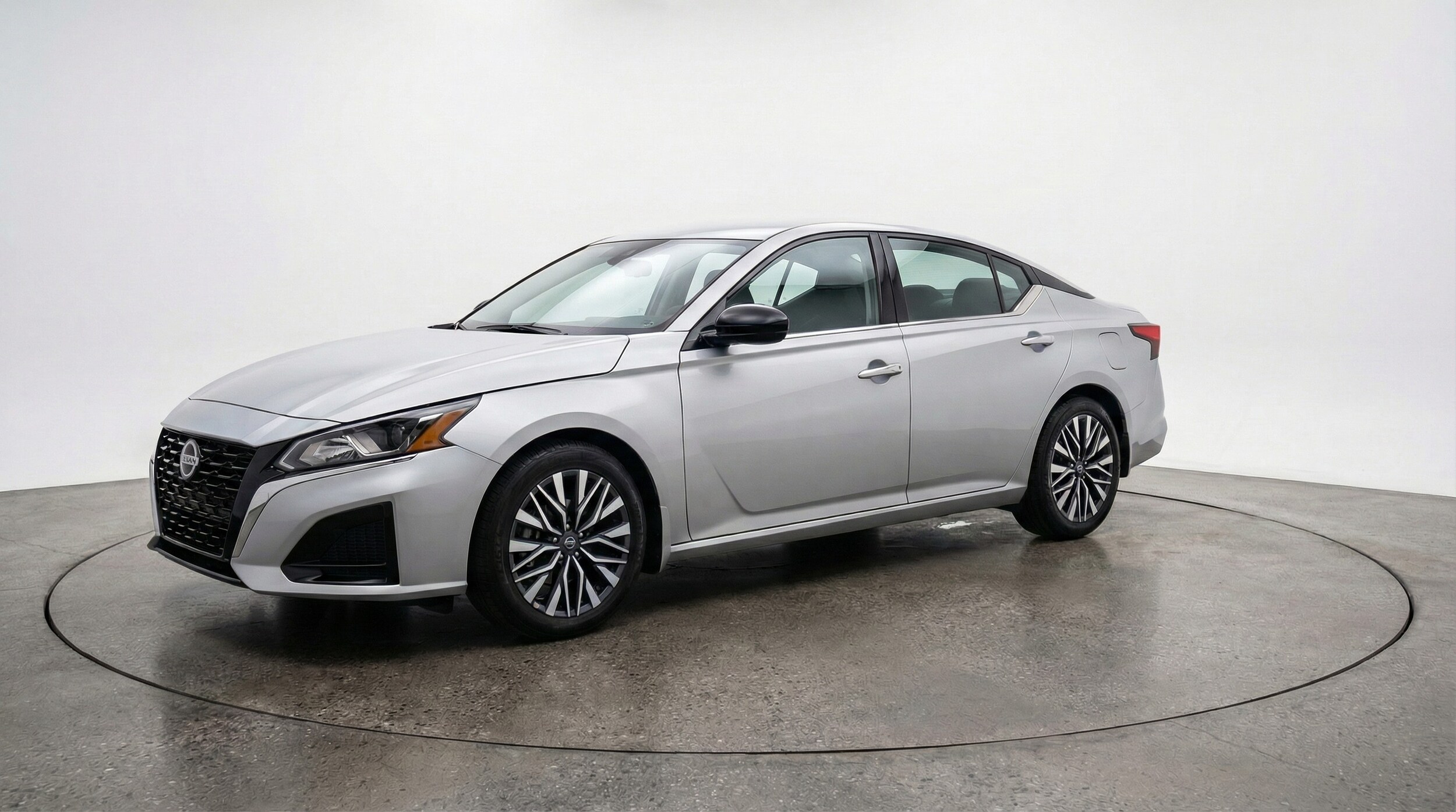 Thumbnail: 2025 Nissan Altima - 3