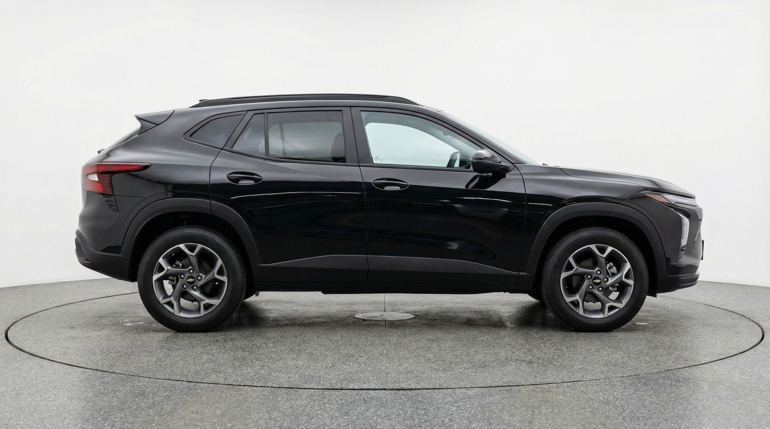 Thumbnail: 2025 Chevrolet Trax - 11