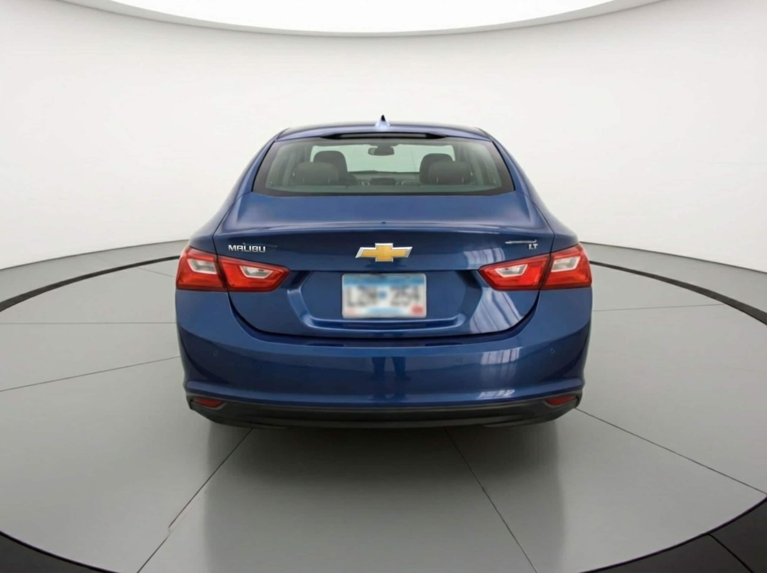 Thumbnail: 2024 Chevrolet Malibu - 6