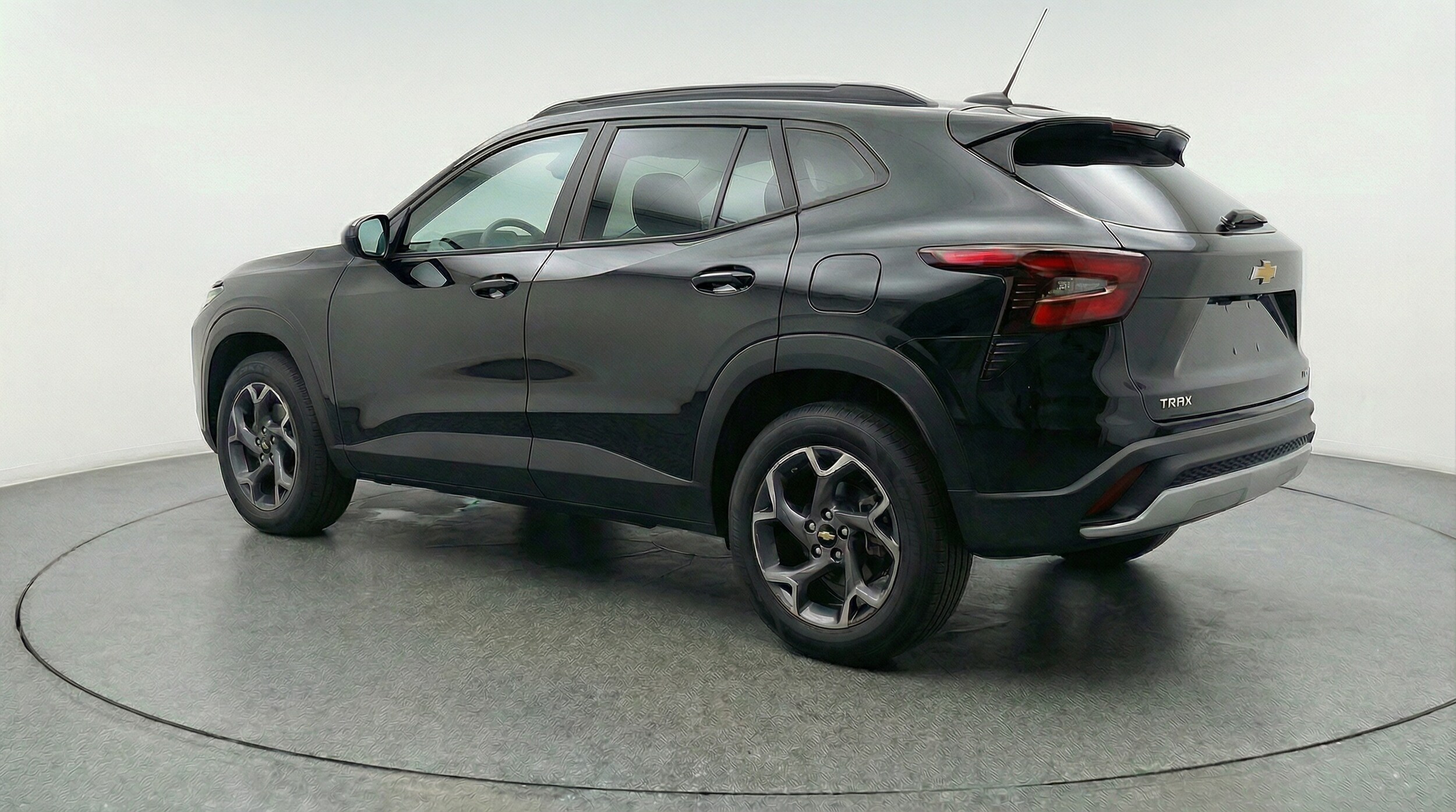 Thumbnail: 2025 Chevrolet Trax - 5