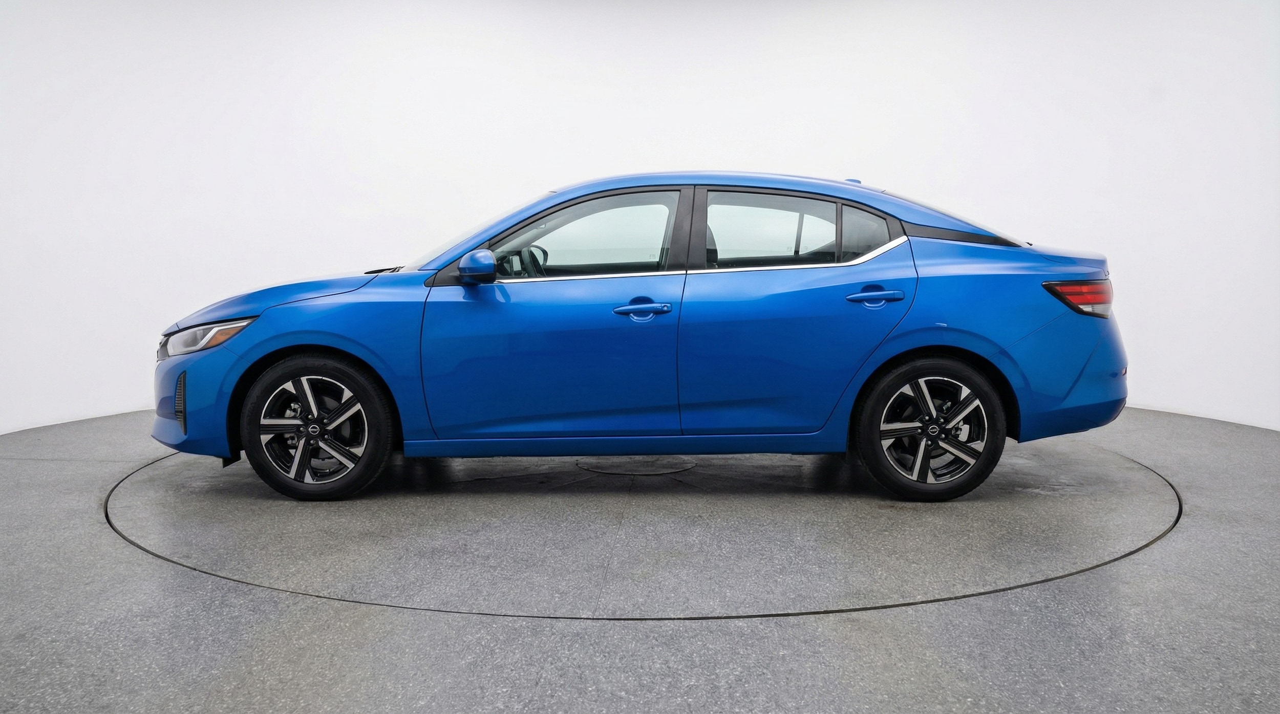 Thumbnail: 2025 Nissan Sentra - 4