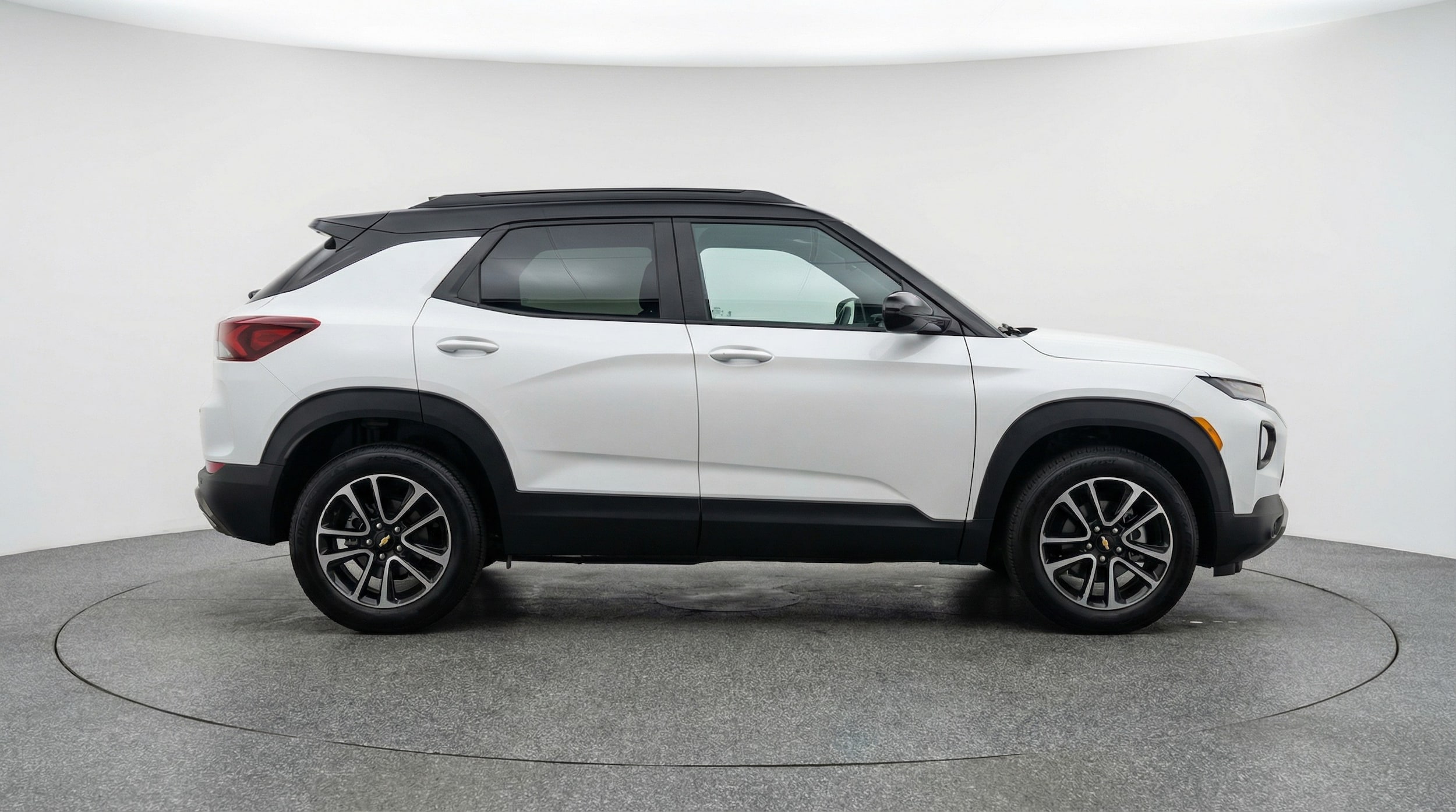 Thumbnail: 2025 Chevrolet TrailBlazer - 8