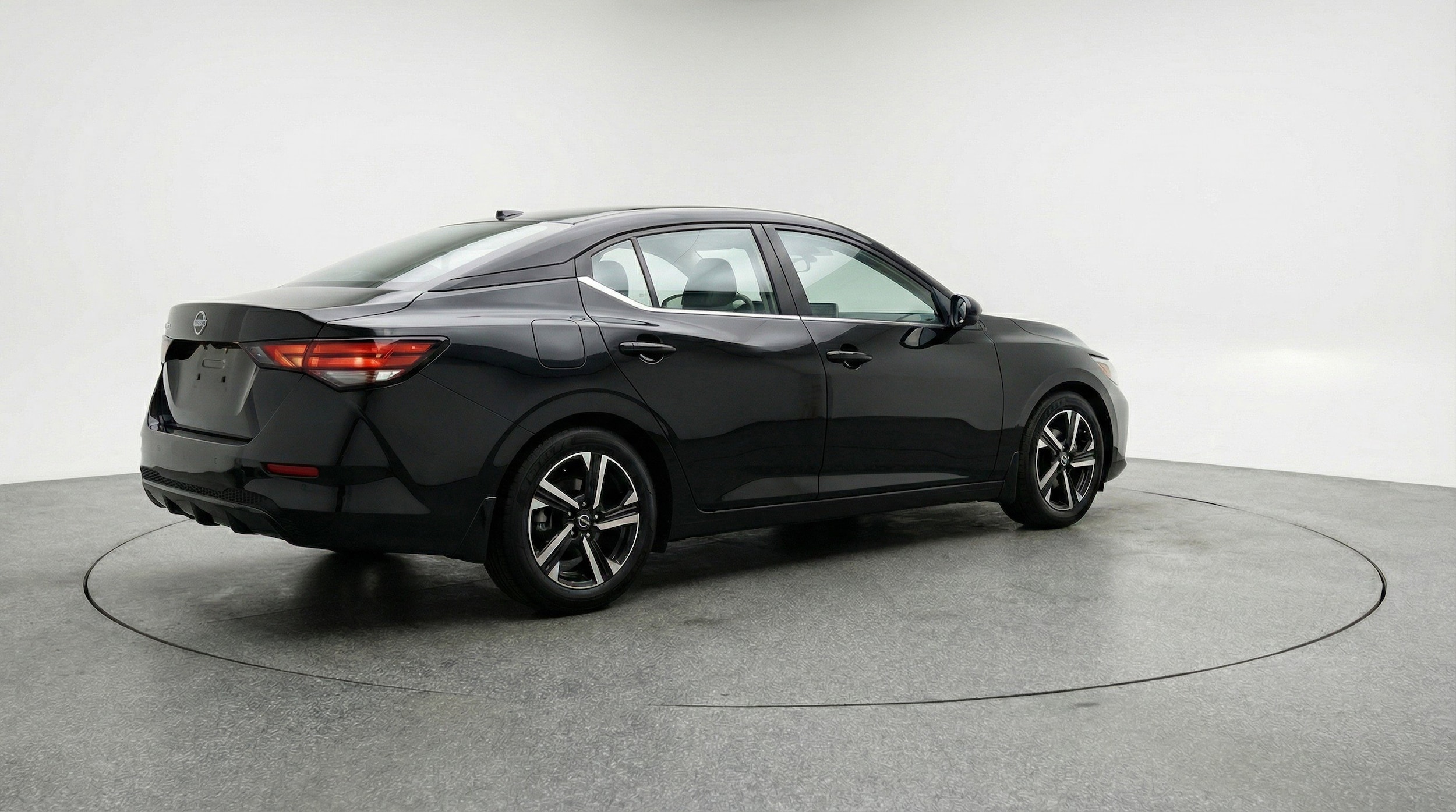 Thumbnail: 2025 Nissan Sentra - 9