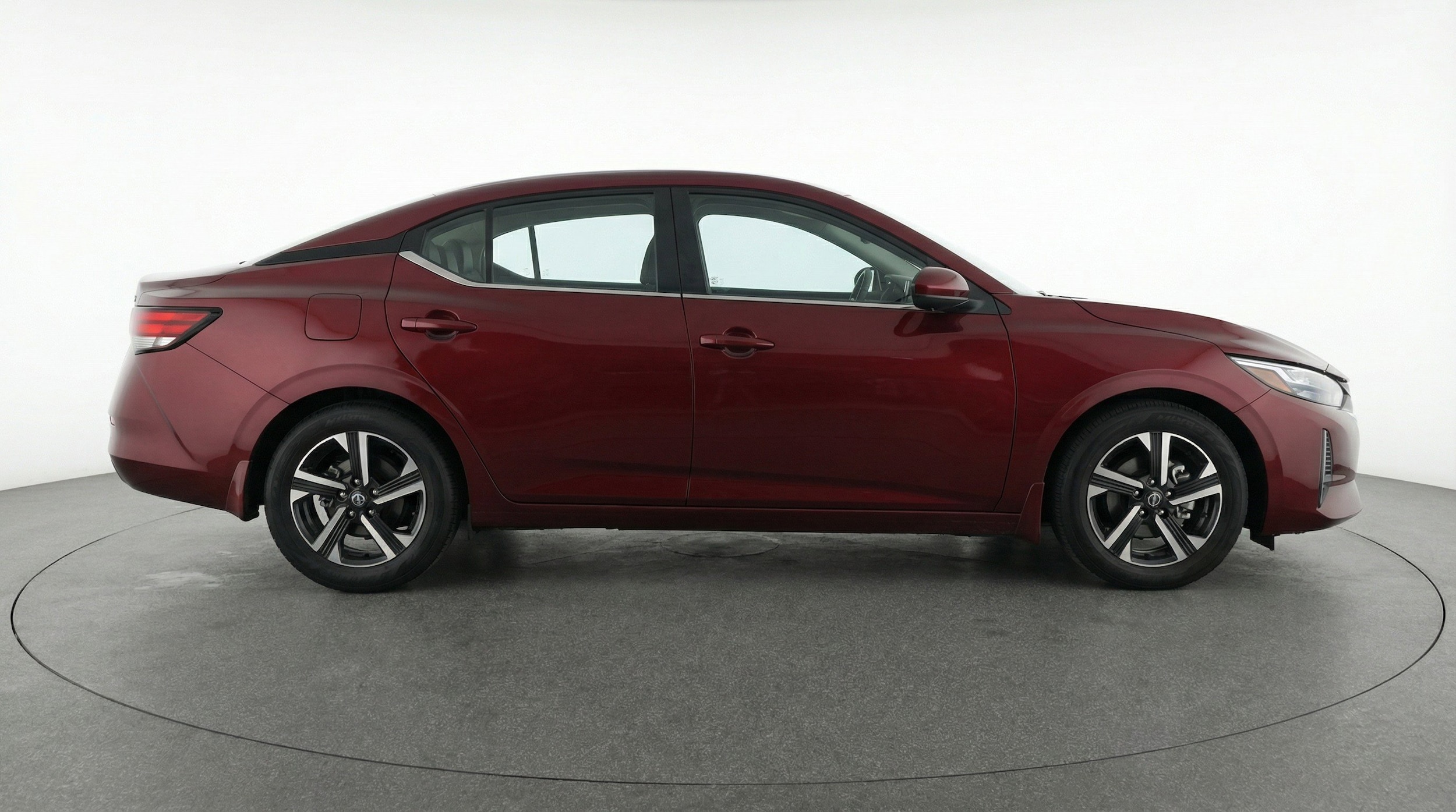 Thumbnail: 2025 Nissan Sentra - 11