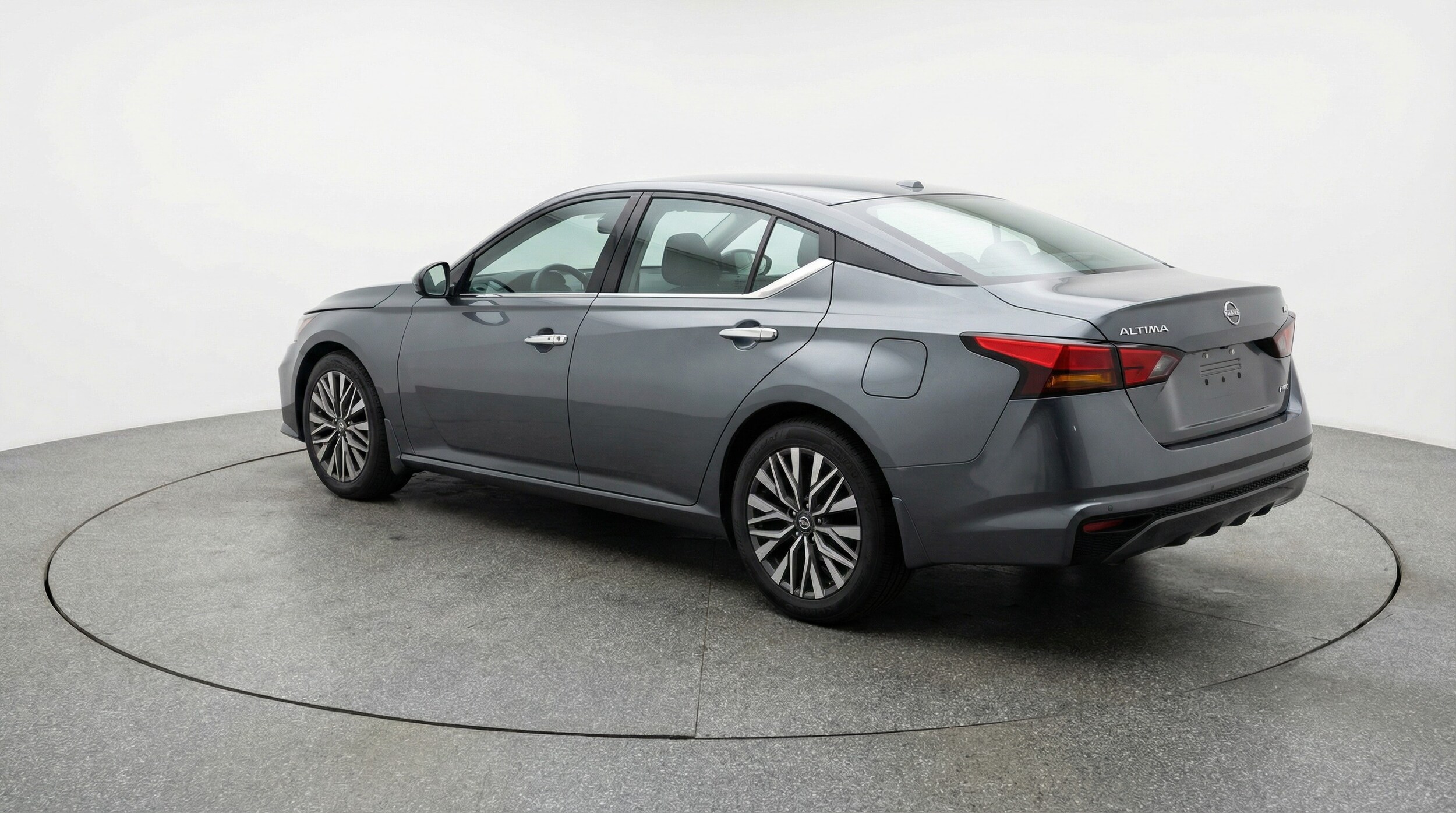 Thumbnail: 2025 Nissan Altima - 5