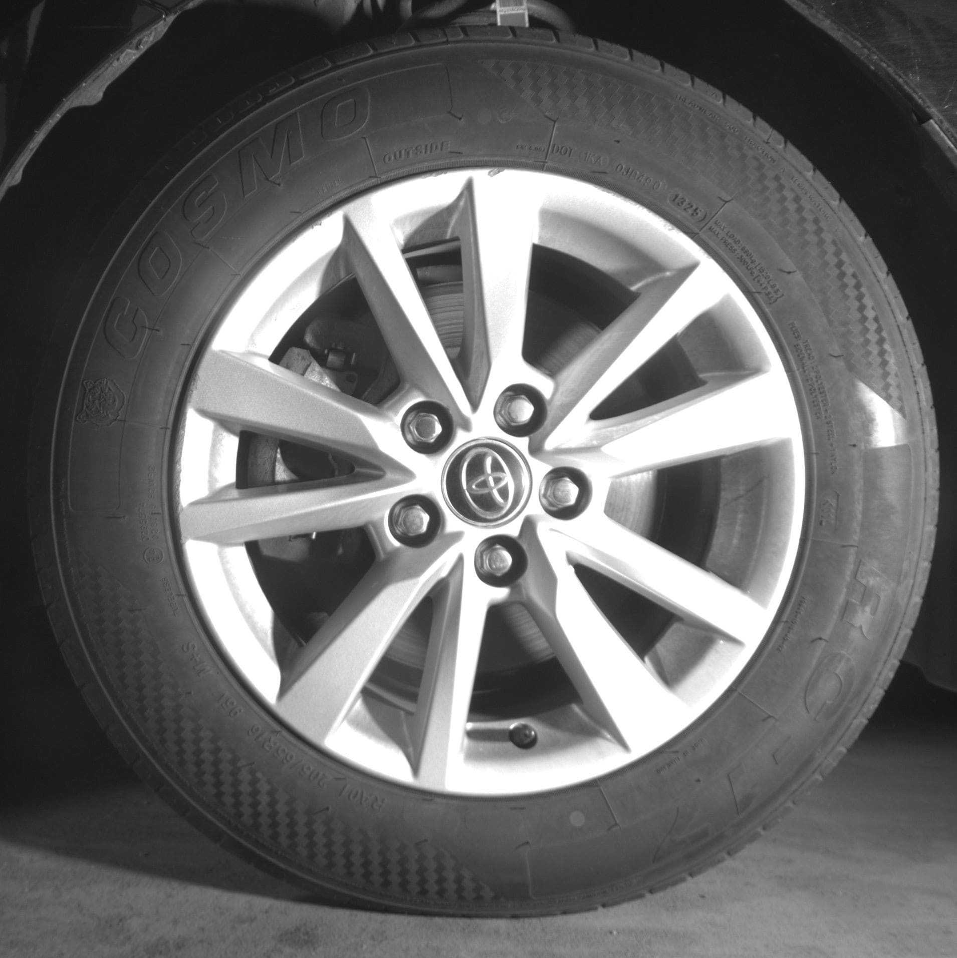 Thumbnail: 2025 Toyota Camry - 9