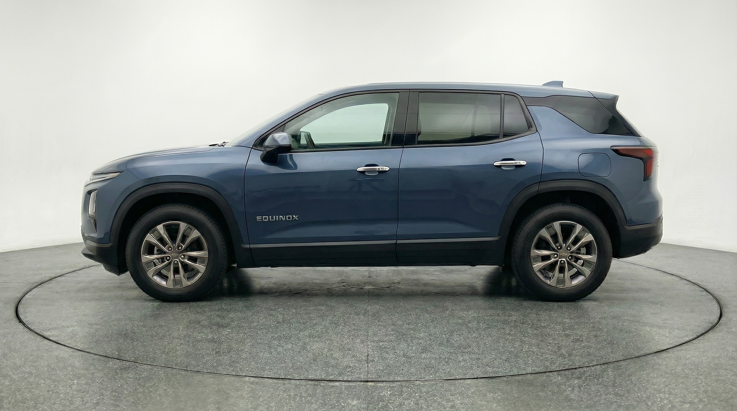 Thumbnail: 2025 Chevrolet Equinox - 4