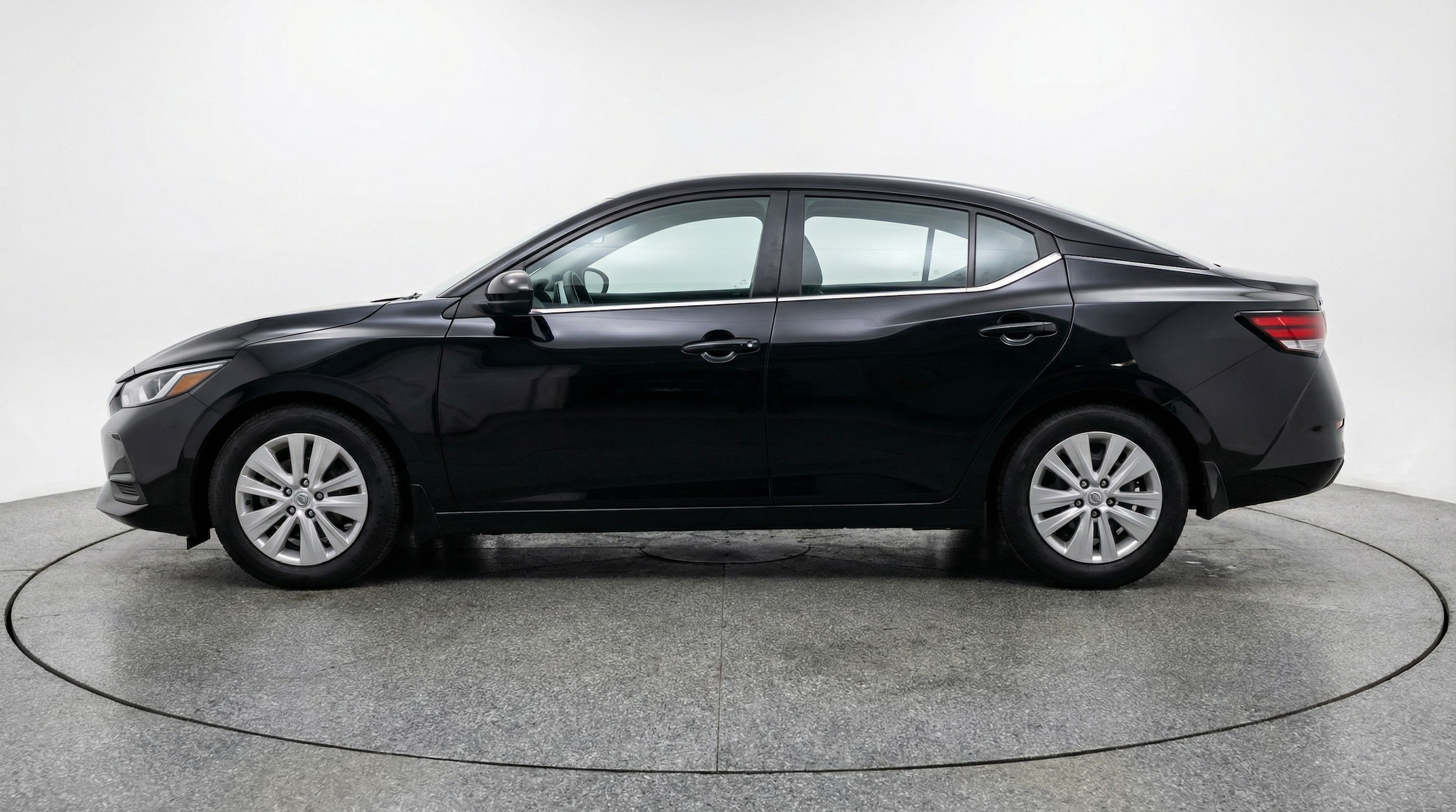 Thumbnail: 2025 Nissan Sentra - 4