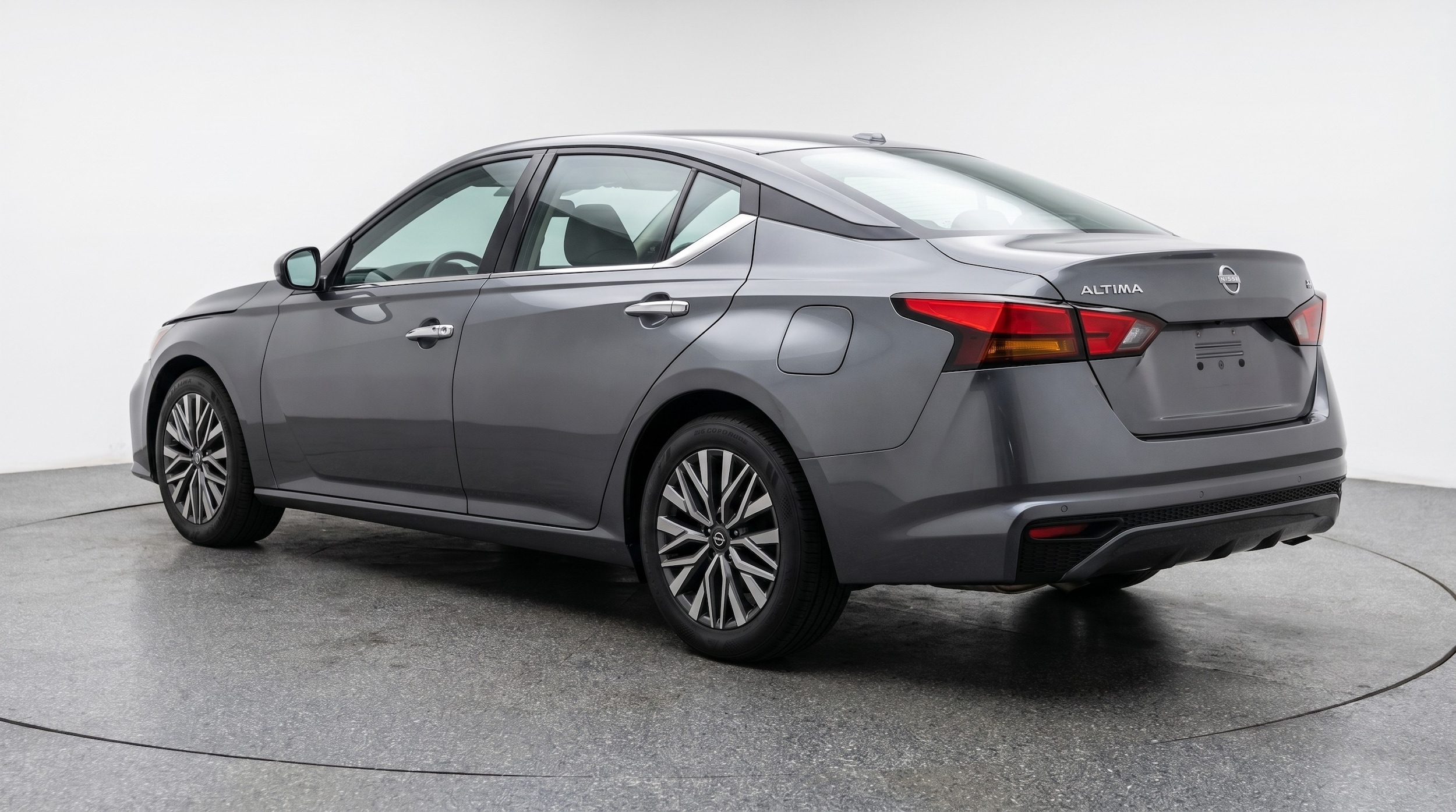 Thumbnail: 2025 Nissan Altima - 5
