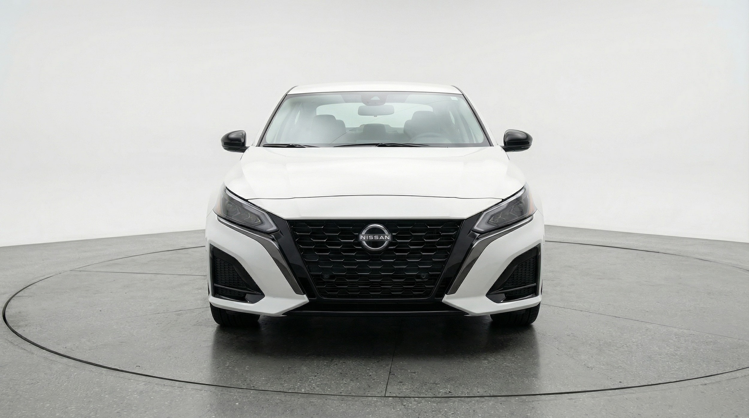 Thumbnail: 2025 Nissan Altima - 2