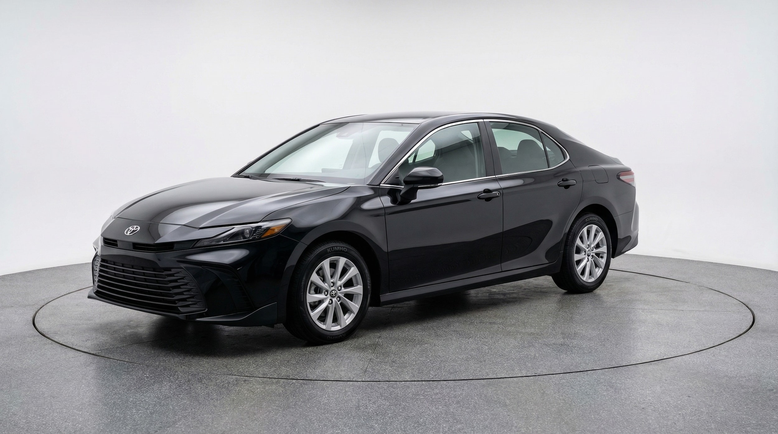 Thumbnail: 2025 Toyota Camry - 3