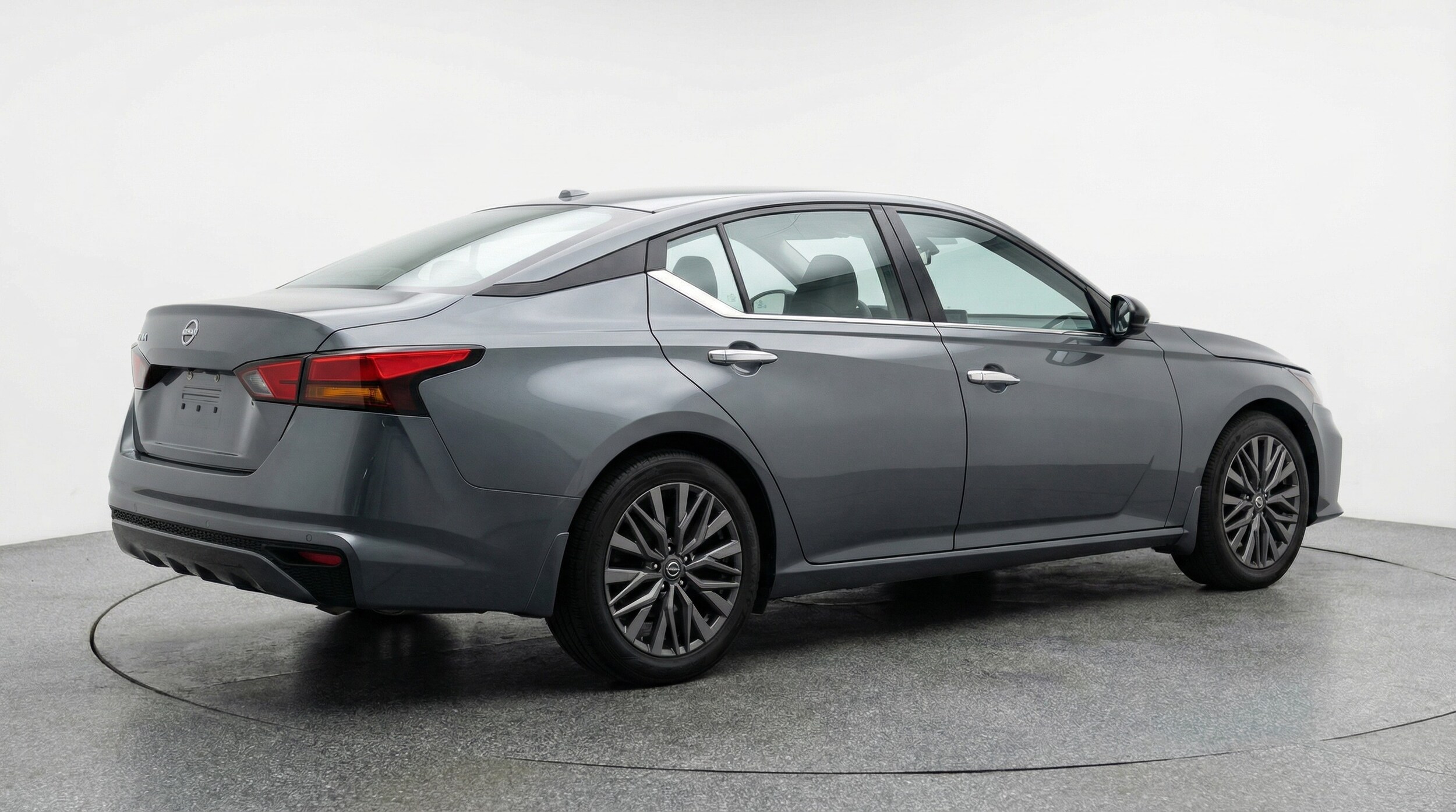 Thumbnail: 2025 Nissan Altima - 7