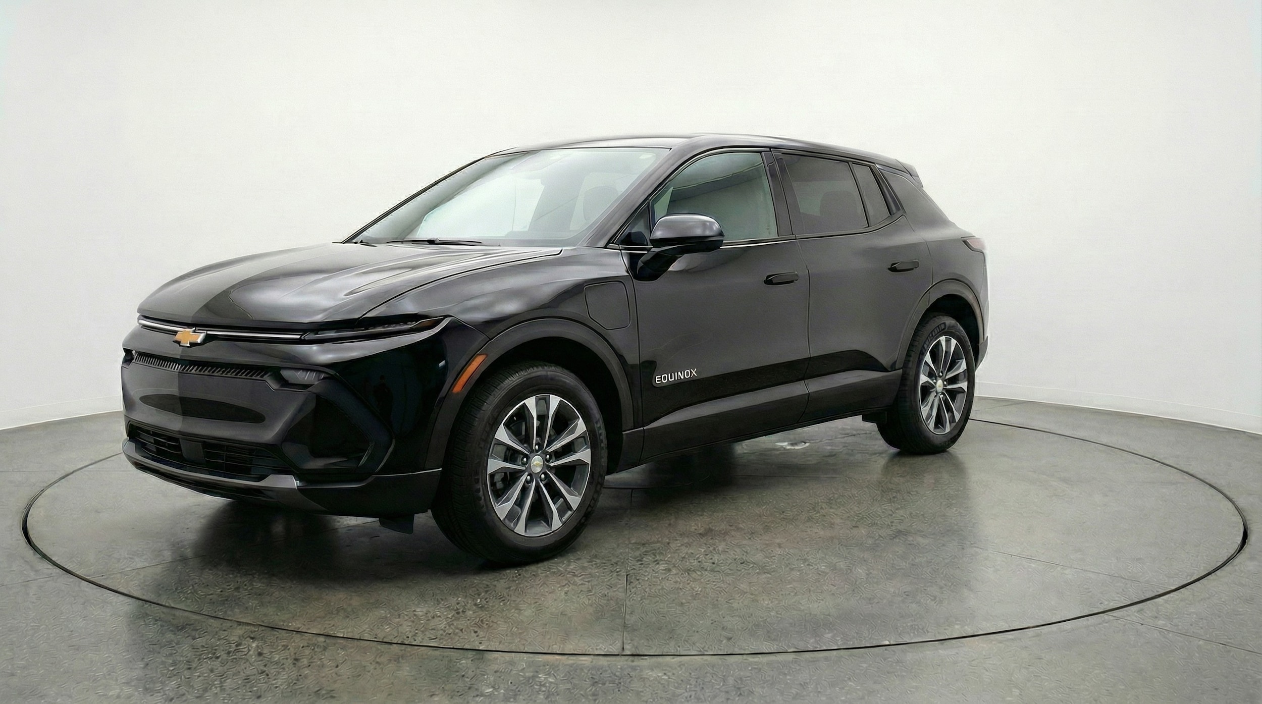 Thumbnail: 2025 Chevrolet Equinox - 3