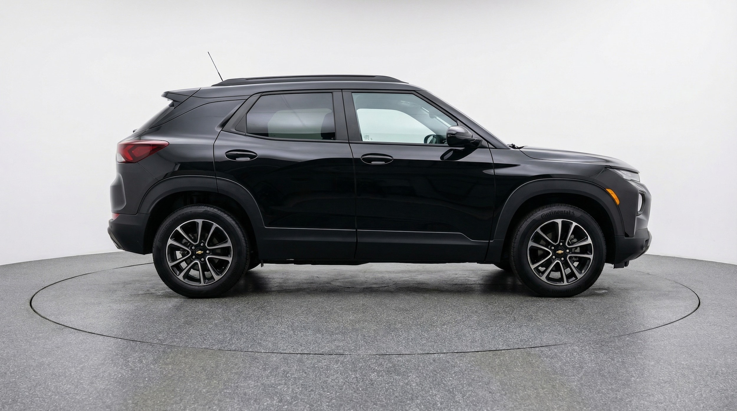 Thumbnail: 2025 Chevrolet TrailBlazer - 8