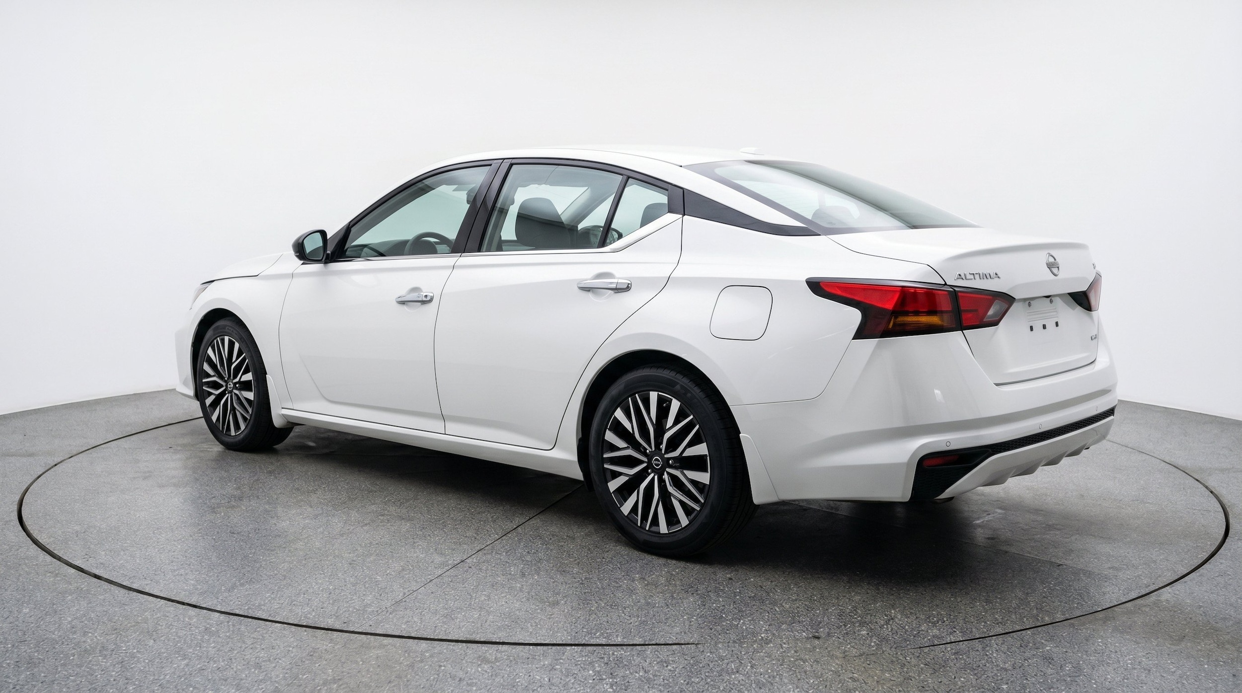 Thumbnail: 2025 Nissan Altima - 6
