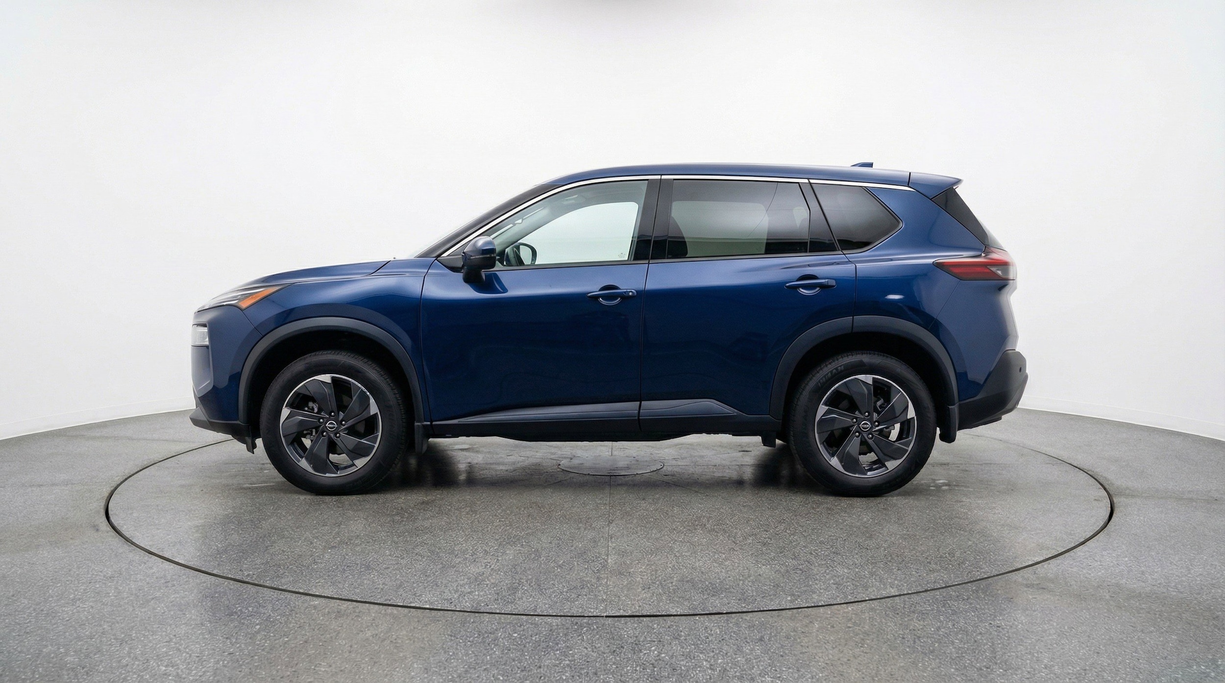 Thumbnail: 2025 Nissan Rogue - 5
