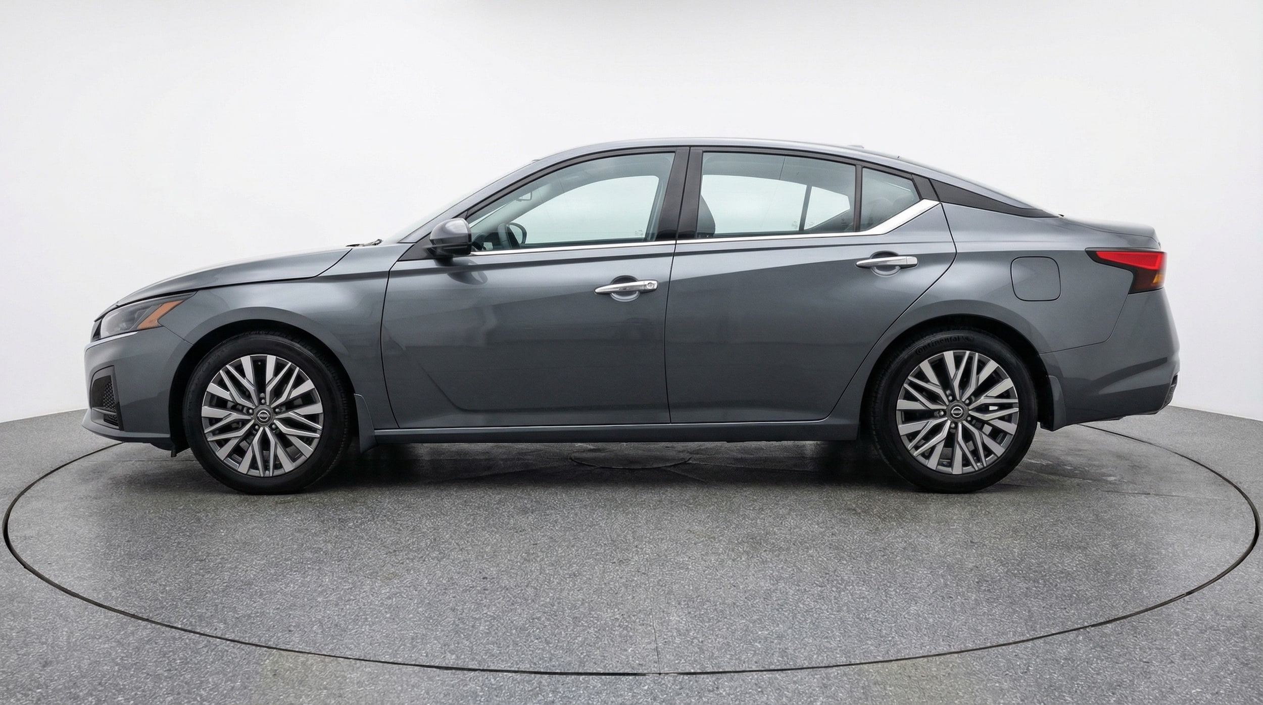 Thumbnail: 2025 Nissan Altima - 4