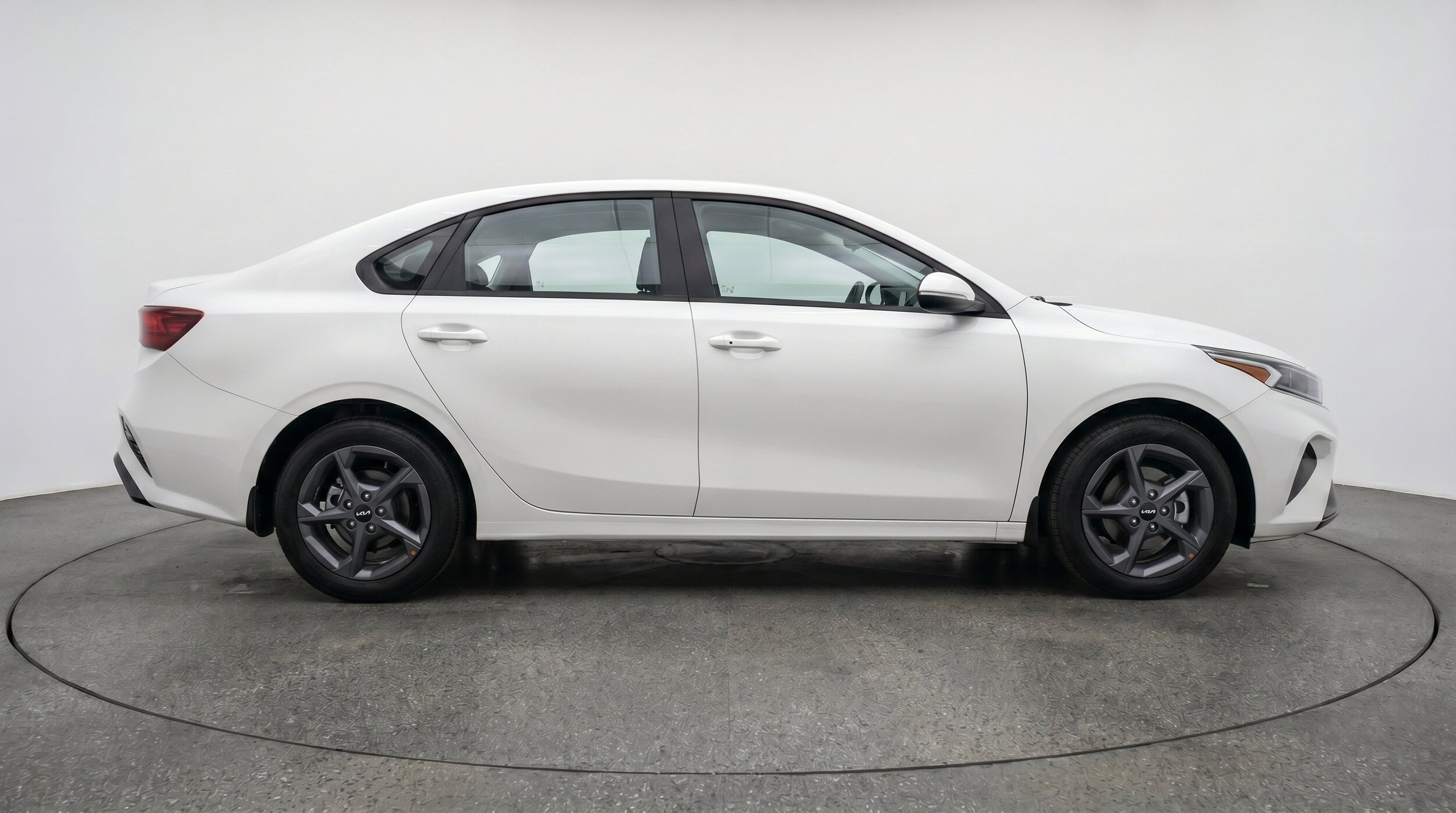 Thumbnail: 2026 Kia K4 - 10