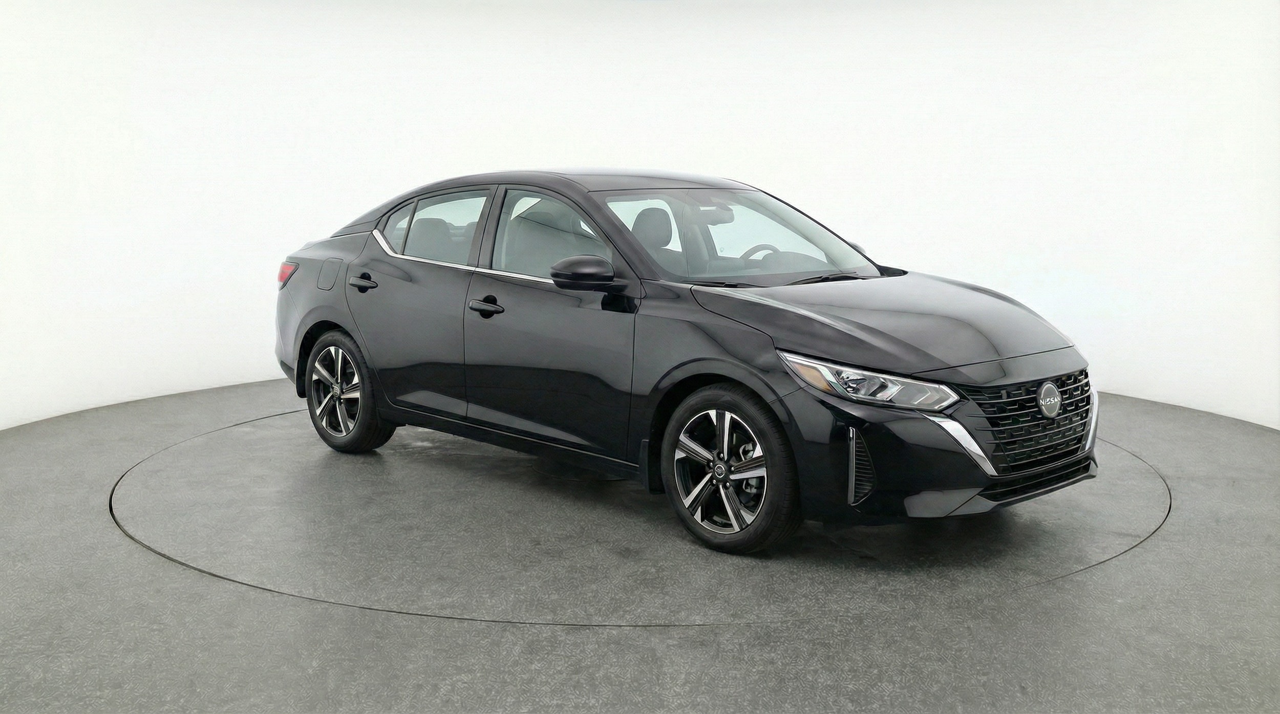 Thumbnail: 2025 Nissan Sentra - 1