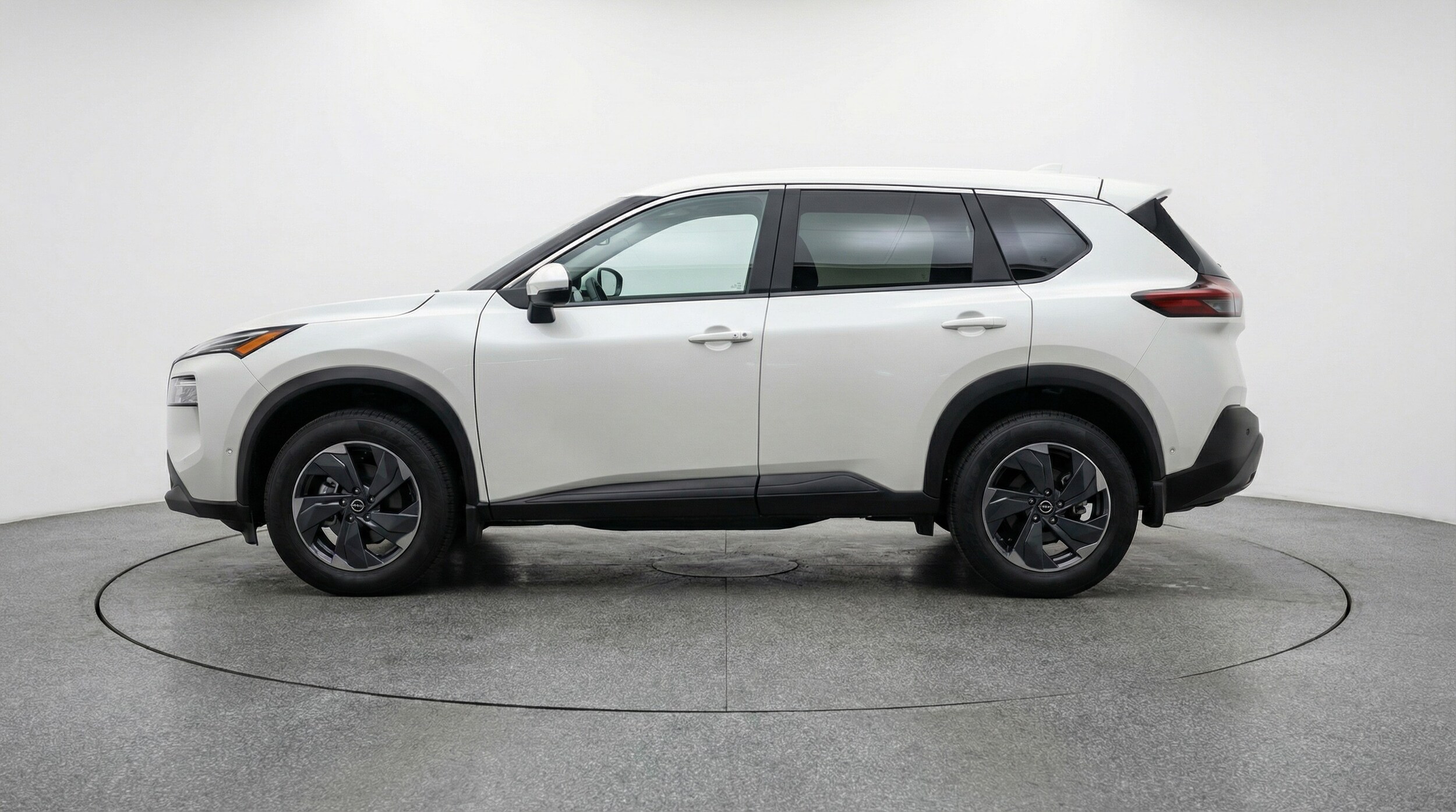 Thumbnail: 2025 Nissan Rogue - 4