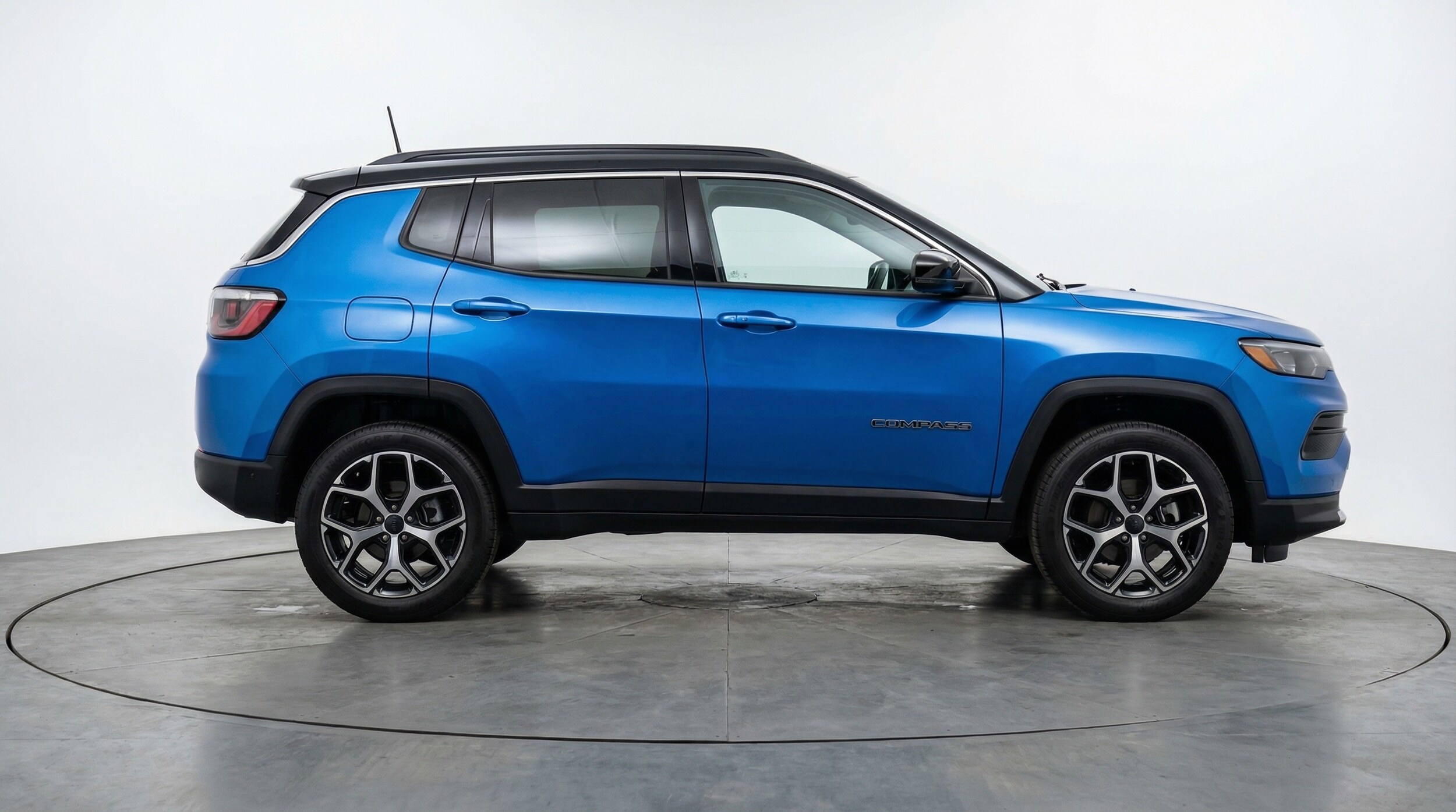 Thumbnail: 2025 Jeep Compass - 8