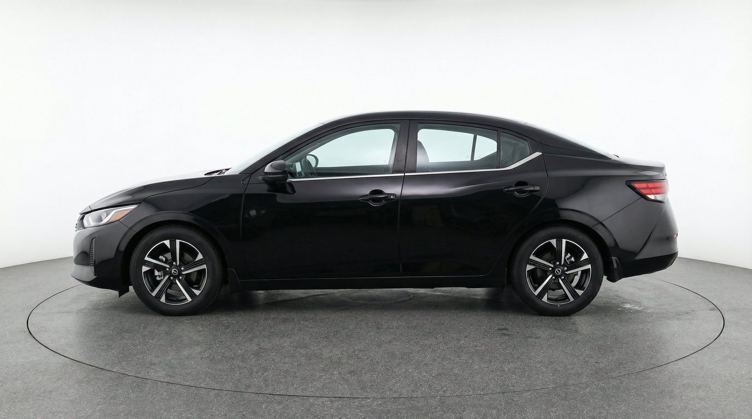 Thumbnail: 2025 Nissan Sentra - 5