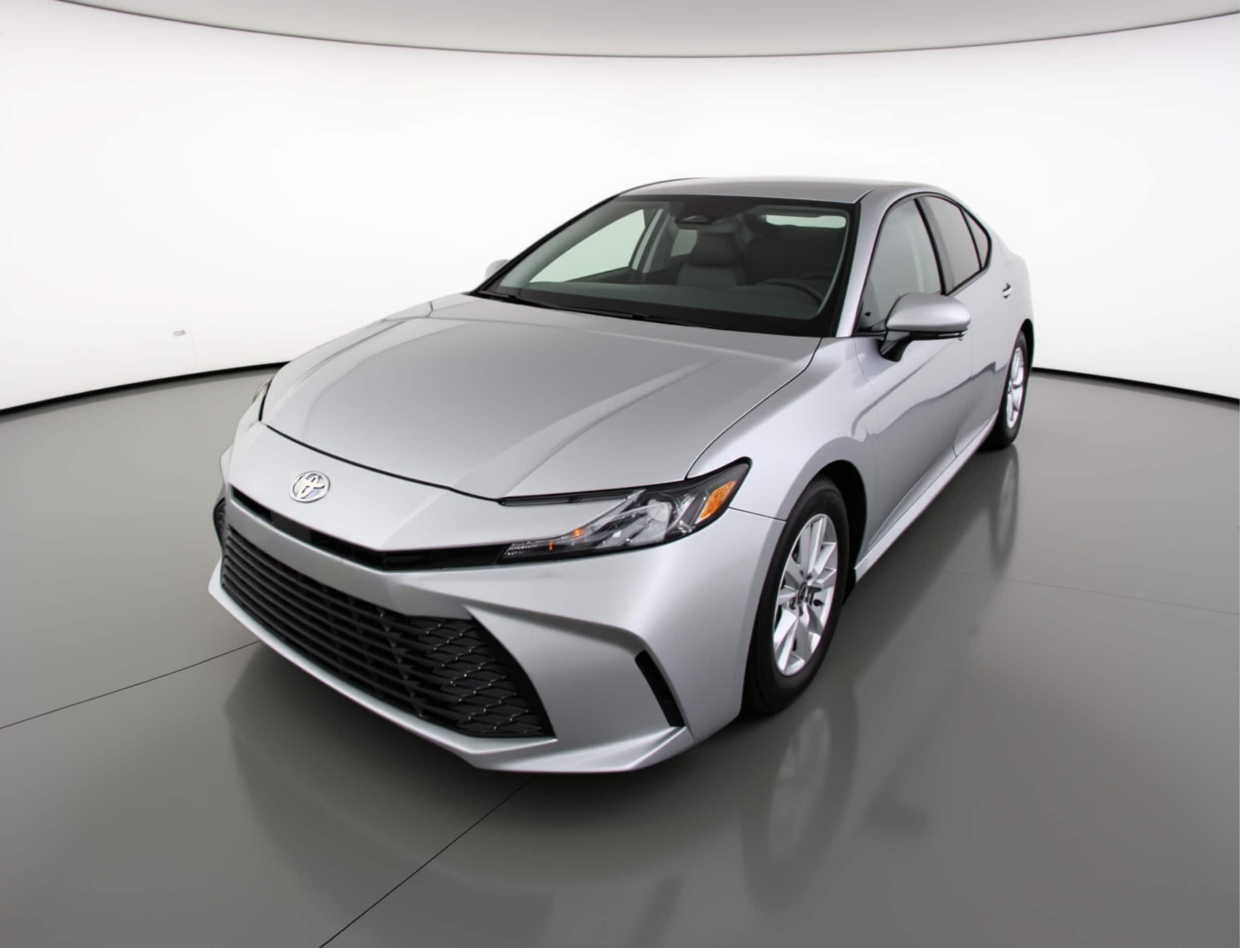 Thumbnail: 2025 Toyota Camry - 3