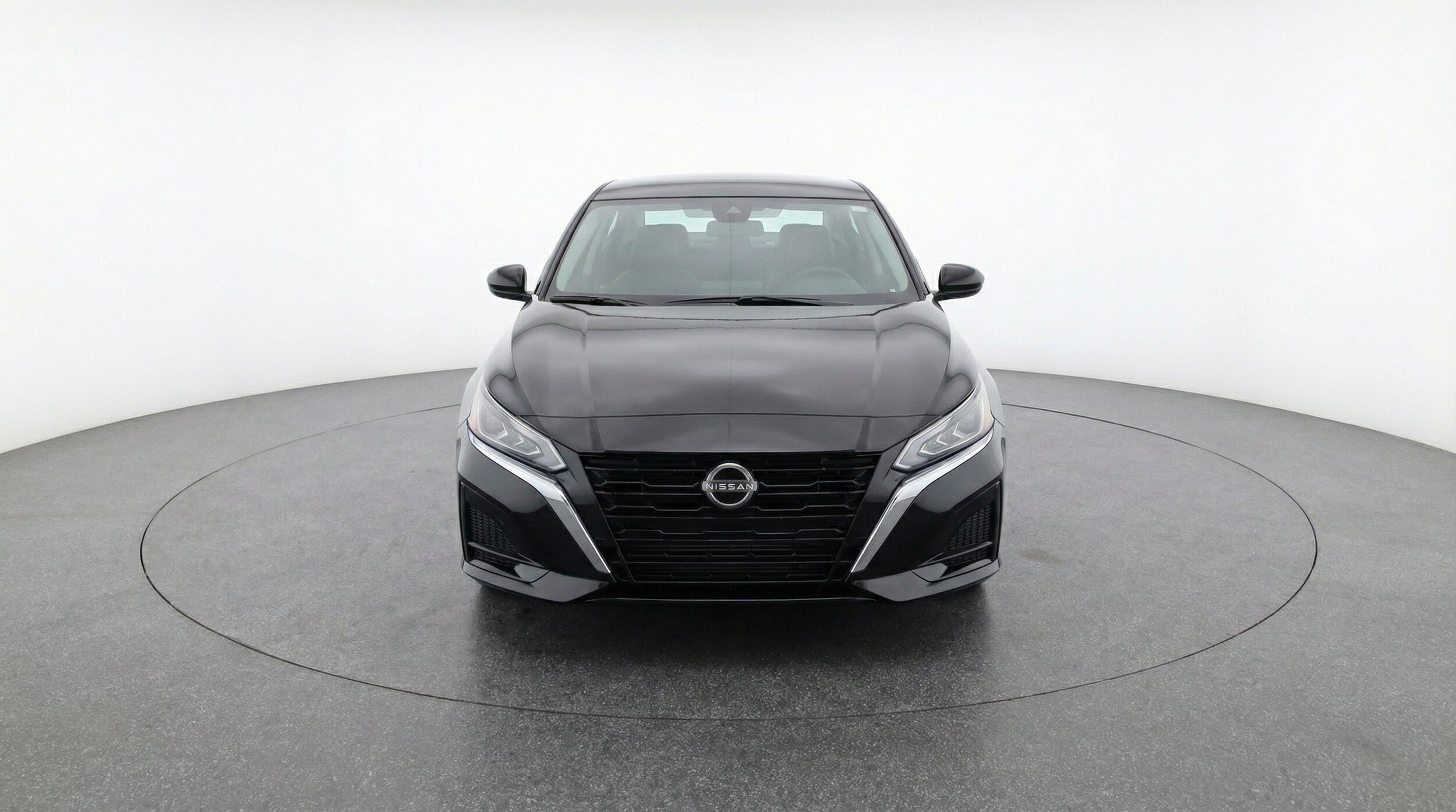 Thumbnail: 2025 Nissan Altima - 2
