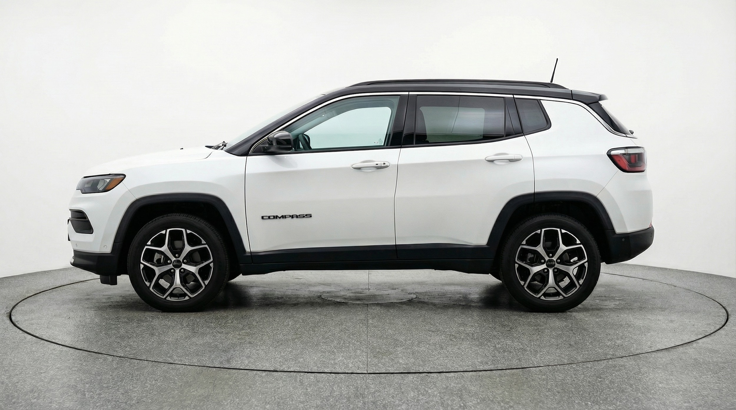 Thumbnail: 2025 Jeep Compass - 4