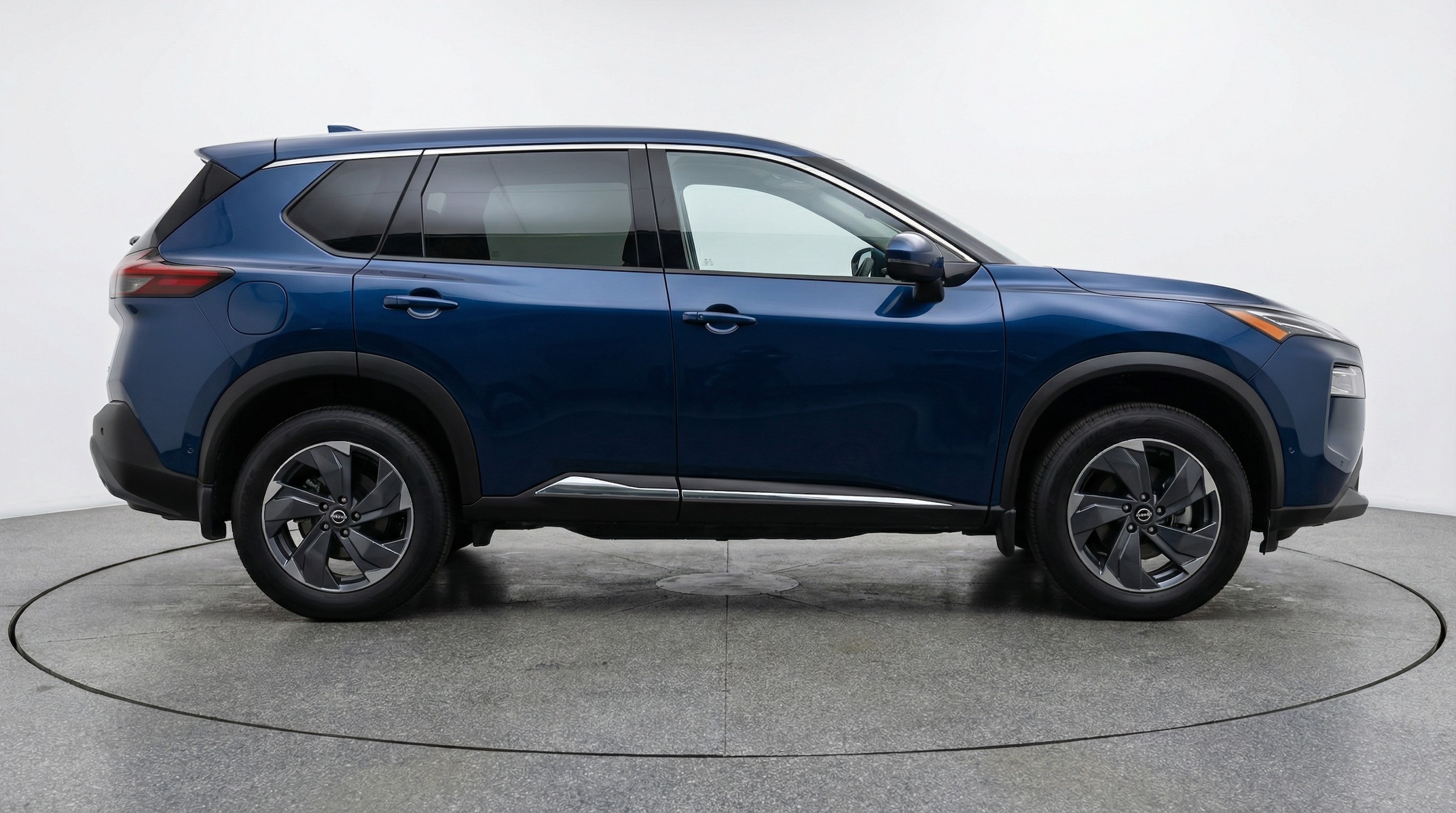 Thumbnail: 2025 Nissan Rogue - 8