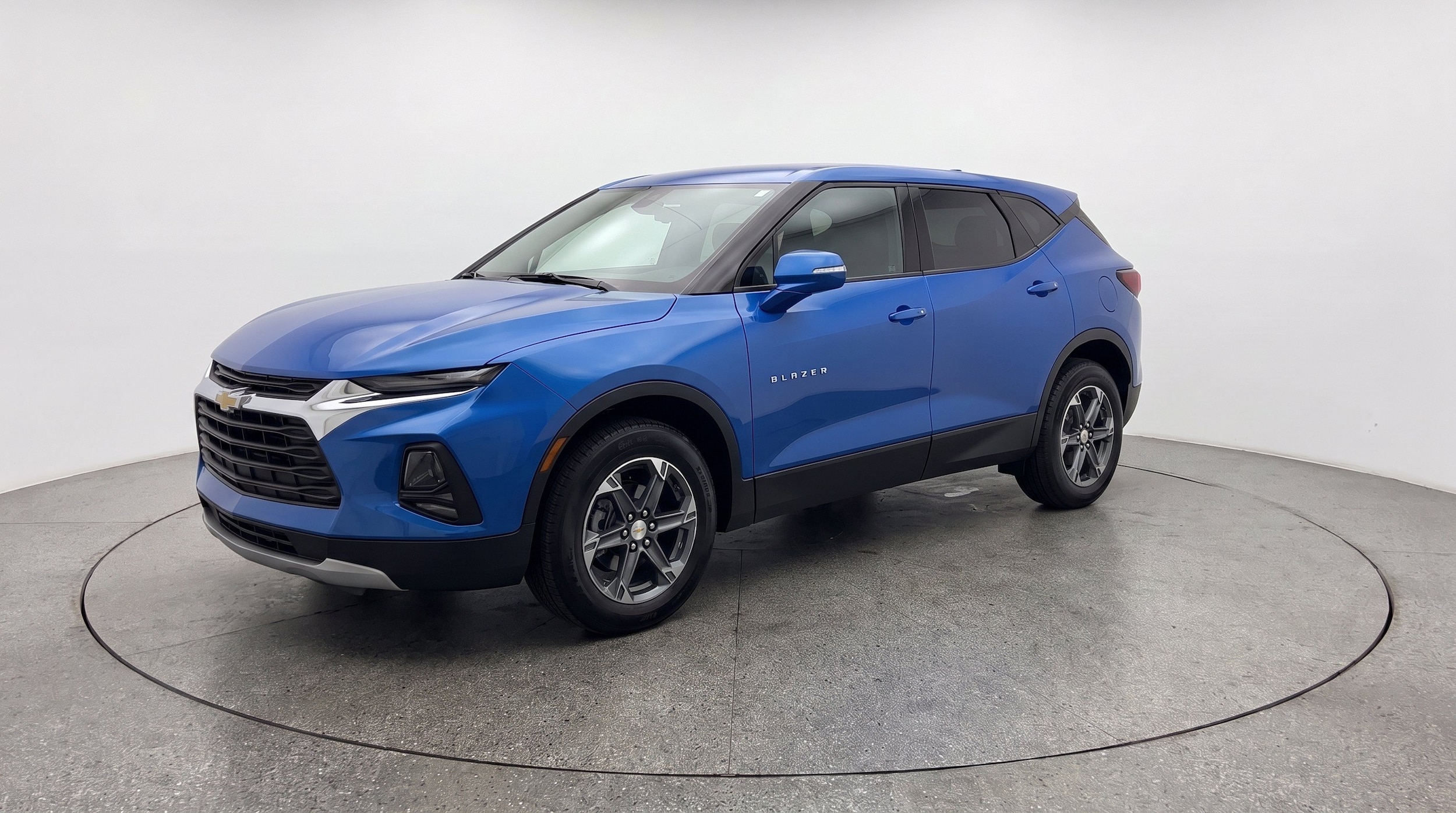 Thumbnail: 2025 Chevrolet Blazer - 3