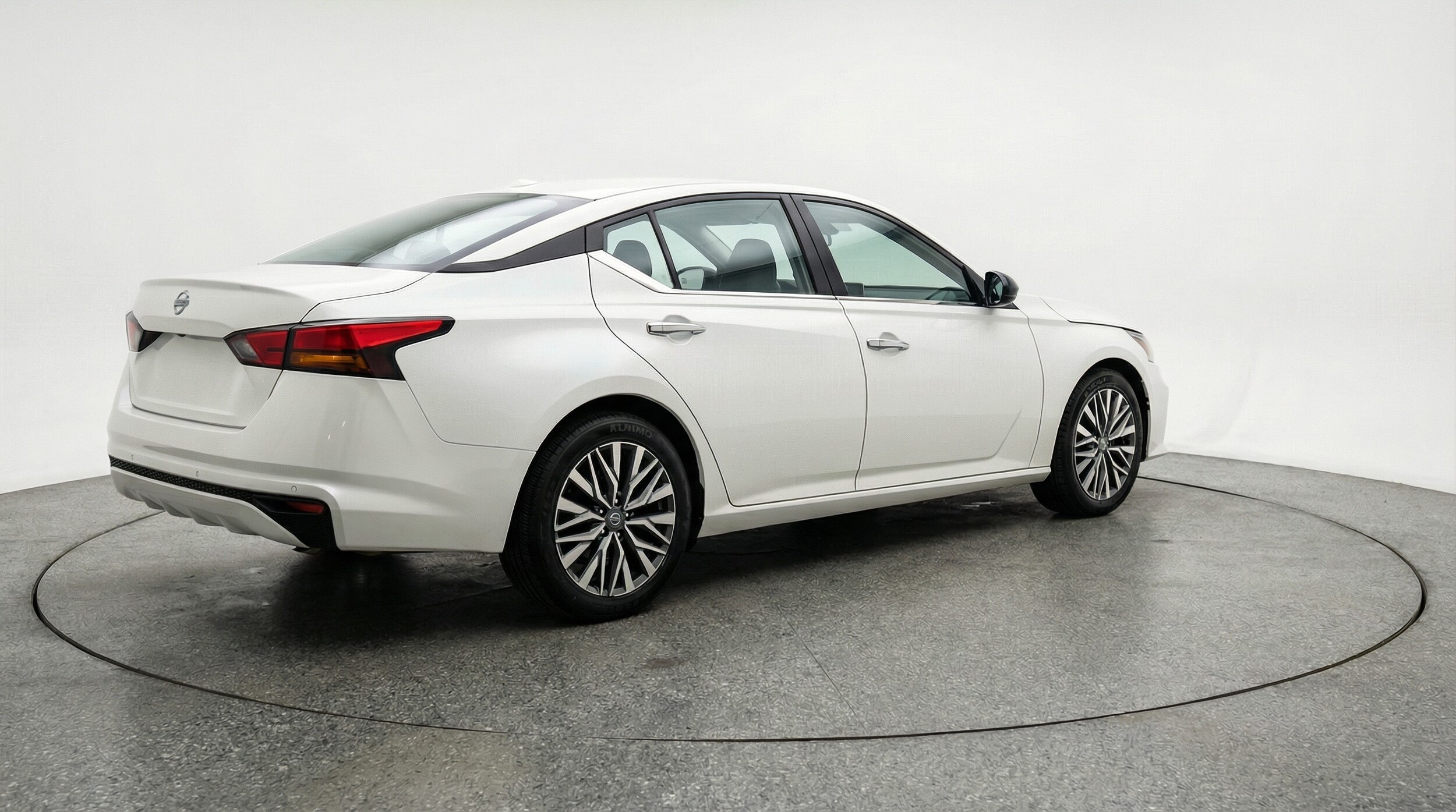 Thumbnail: 2025 Nissan Altima - 7