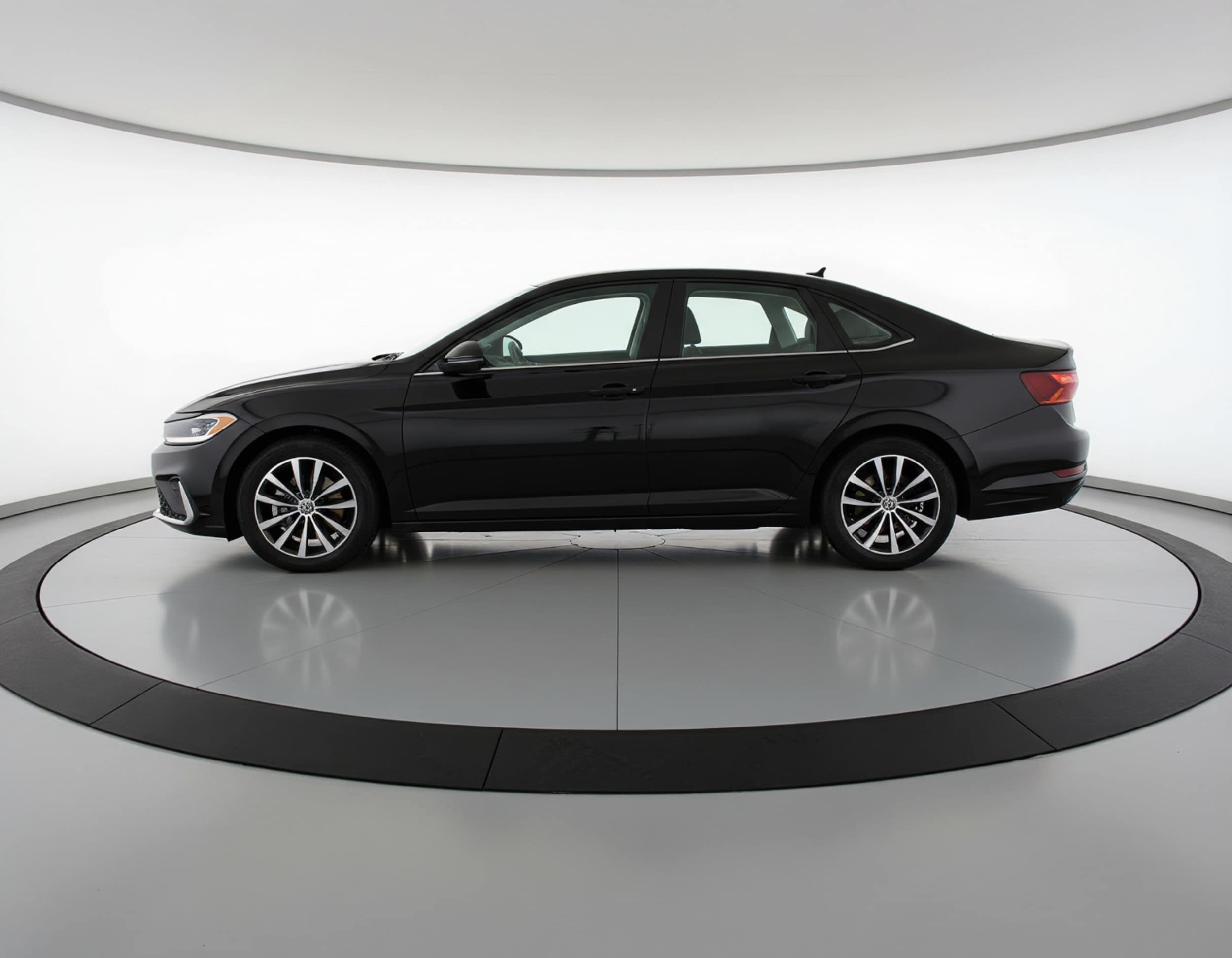 Thumbnail: 2025 Volkswagen Jetta - 4